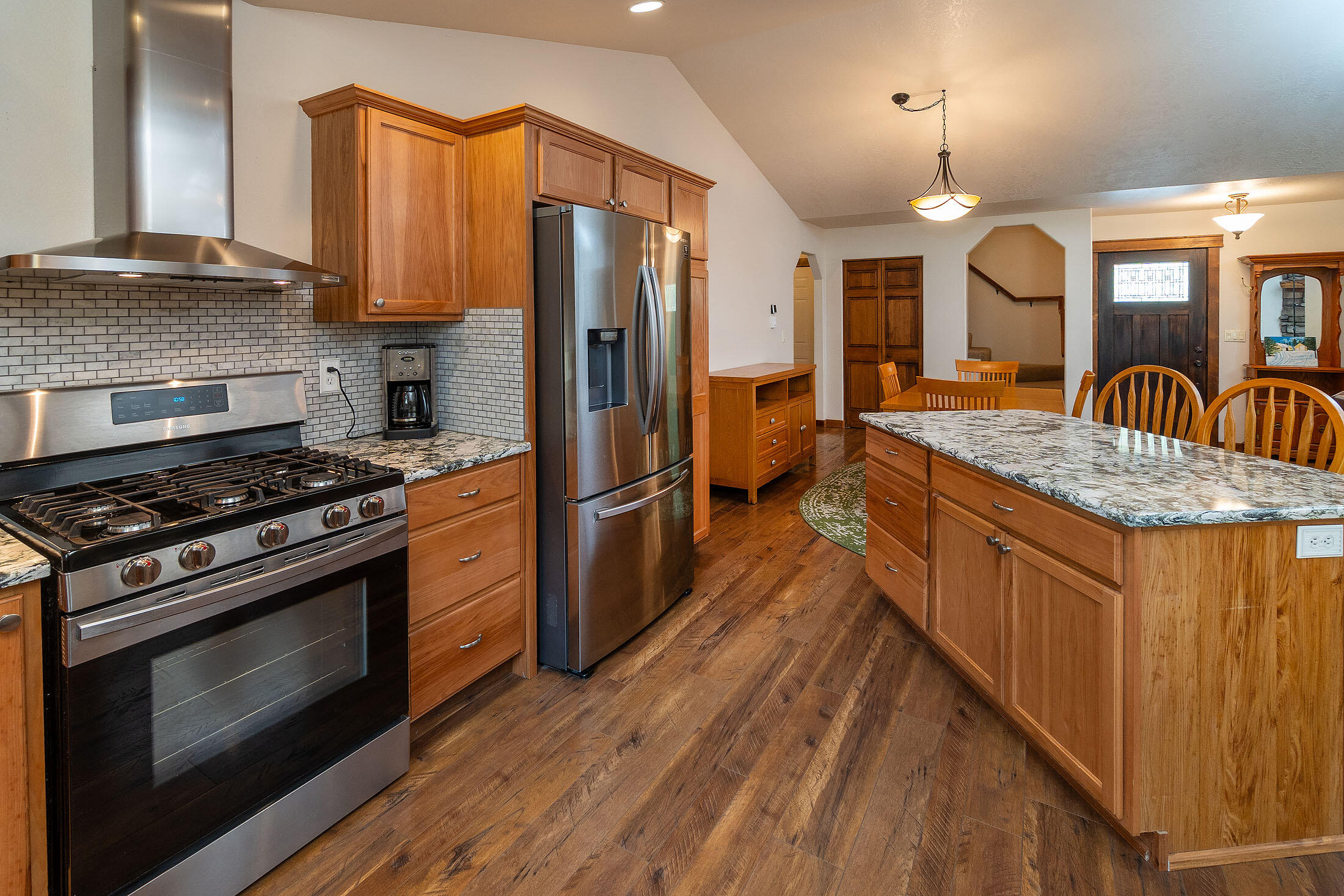 La Pine, Oregon, 97739, United States, 3 Bedrooms Bedrooms, ,2 BathroomsBathrooms,Residential,For Sale,1821567