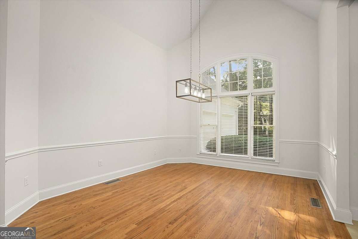 Athens, Georgia, 30606, United States, 3 Bedrooms Bedrooms, ,3 BathroomsBathrooms,Residential,For Sale,1927181