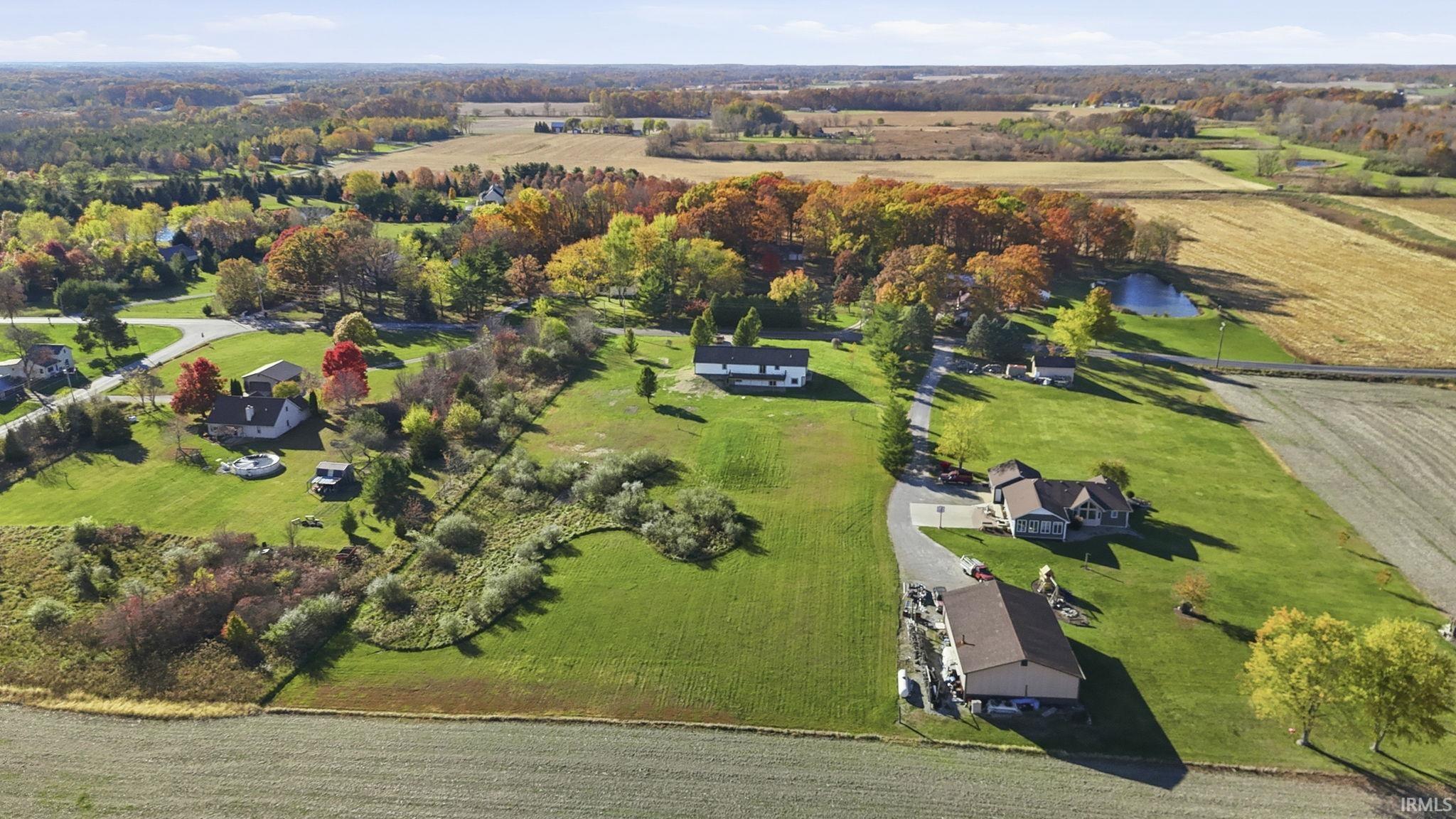 Churubusco, Indiana, 46723, United States, 3 Bedrooms Bedrooms, ,3 BathroomsBathrooms,Residential,For Sale,1987085