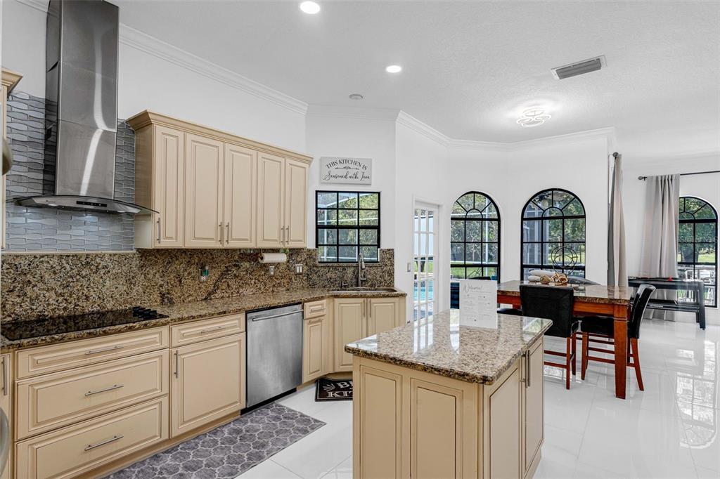 Orlando, Florida, 32829, United States, 4 Bedrooms Bedrooms, ,3 BathroomsBathrooms,Residential,For Sale,1926455