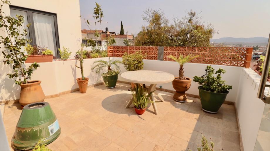 Francisco Villa, Pátzcuaro, Michoacán de Ocampo, 61600, Mexico, 3 Bedrooms Bedrooms, ,3 BathroomsBathrooms,Residential,For Sale,Francisco Villa,1553520