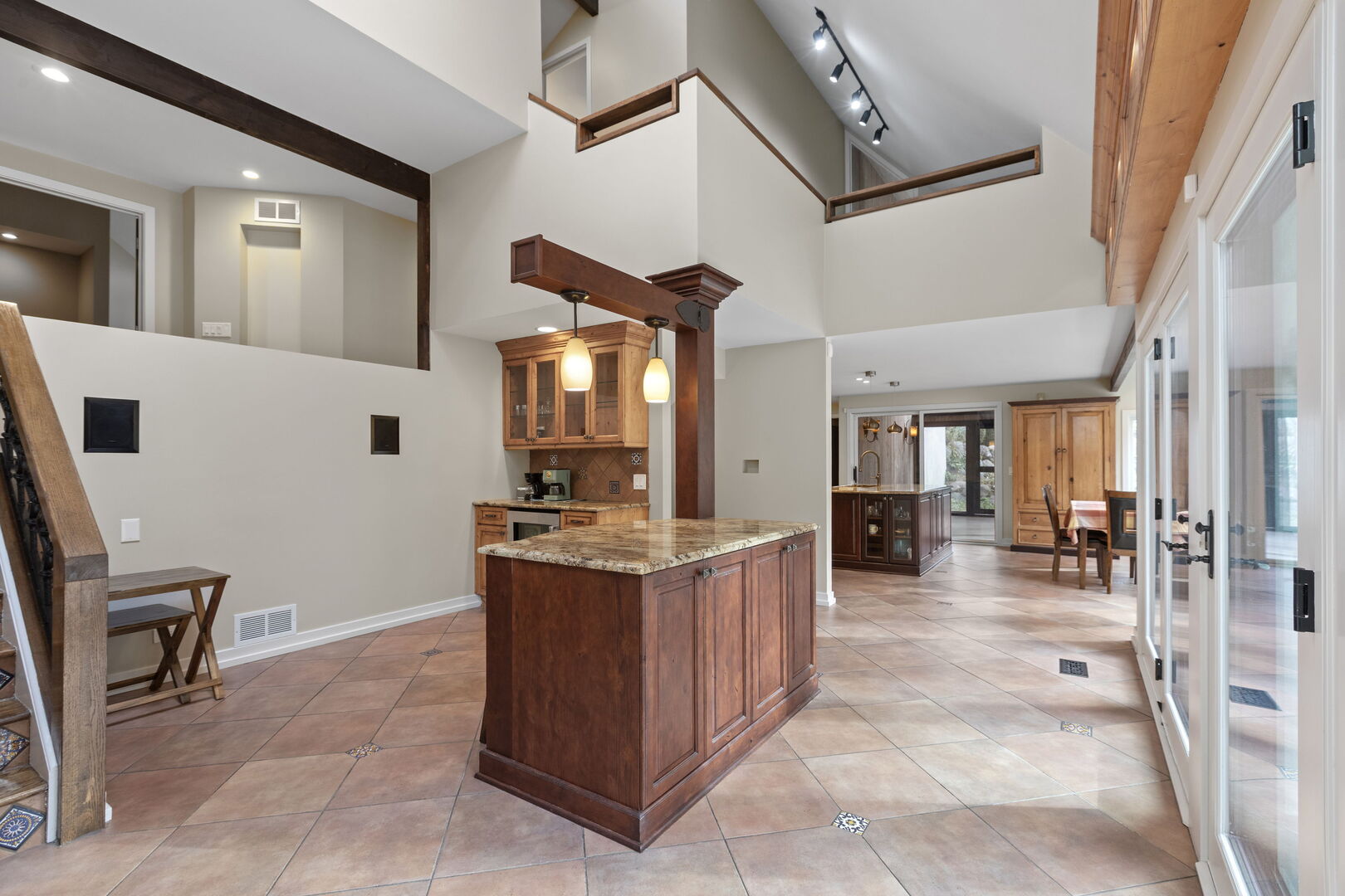 Barrington Hills, Illinois, 60010, United States, 4 Bedrooms Bedrooms, ,6 BathroomsBathrooms,Residential,For Sale,1989014