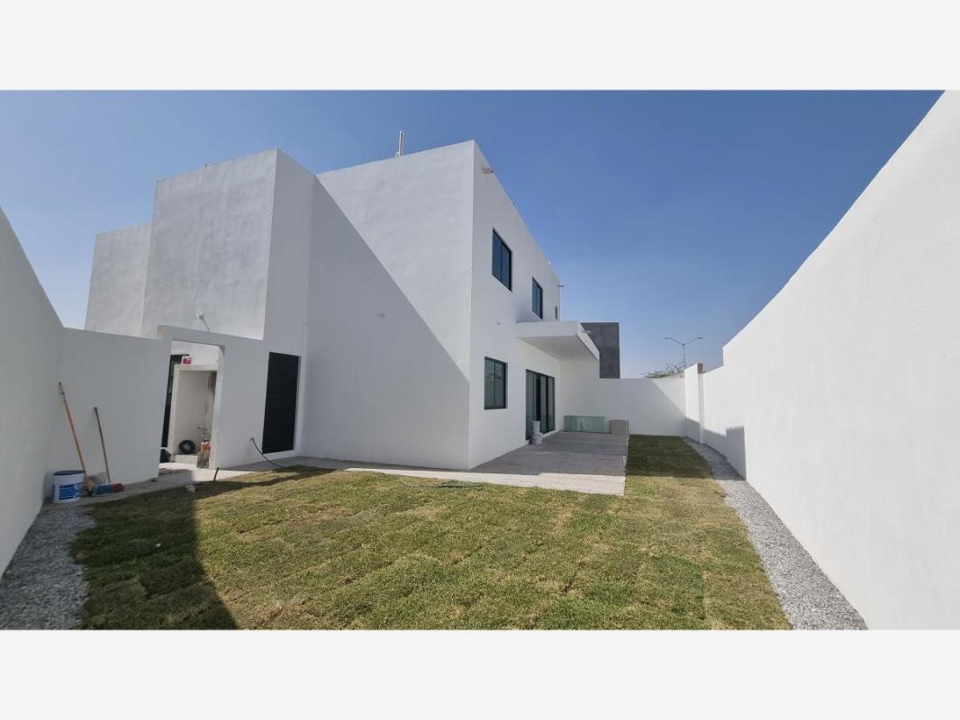 SAN VICENTE, Torreón, Coahuila de Zaragoza, 27023, Mexico, 4 Bedrooms Bedrooms, ,4 BathroomsBathrooms,Residential,For Sale,SAN VICENTE,1252249