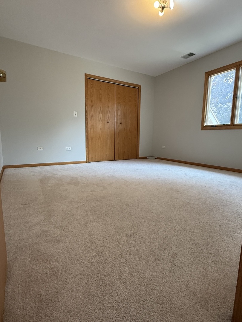 Burbank, Illinois, 60459, United States, 4 Bedrooms Bedrooms, ,3 BathroomsBathrooms,Residential,For Sale,1921383