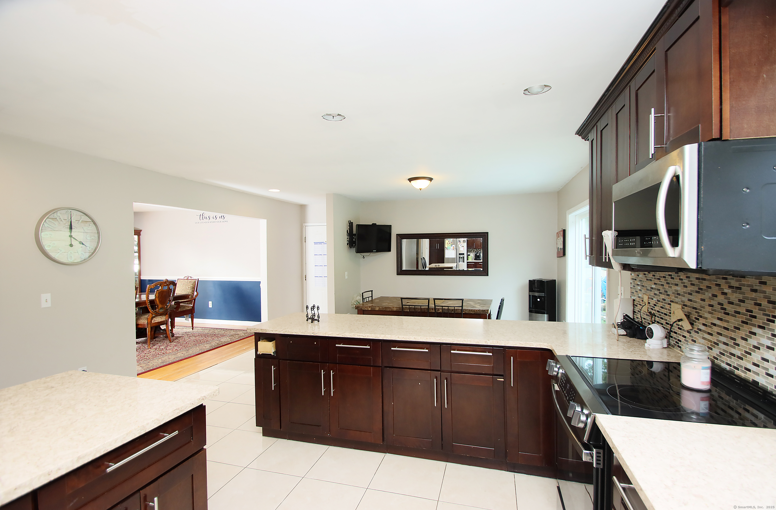Danbury, Connecticut, 06811, United States, 4 Bedrooms Bedrooms, ,3 BathroomsBathrooms,Residential,For Sale,1947062