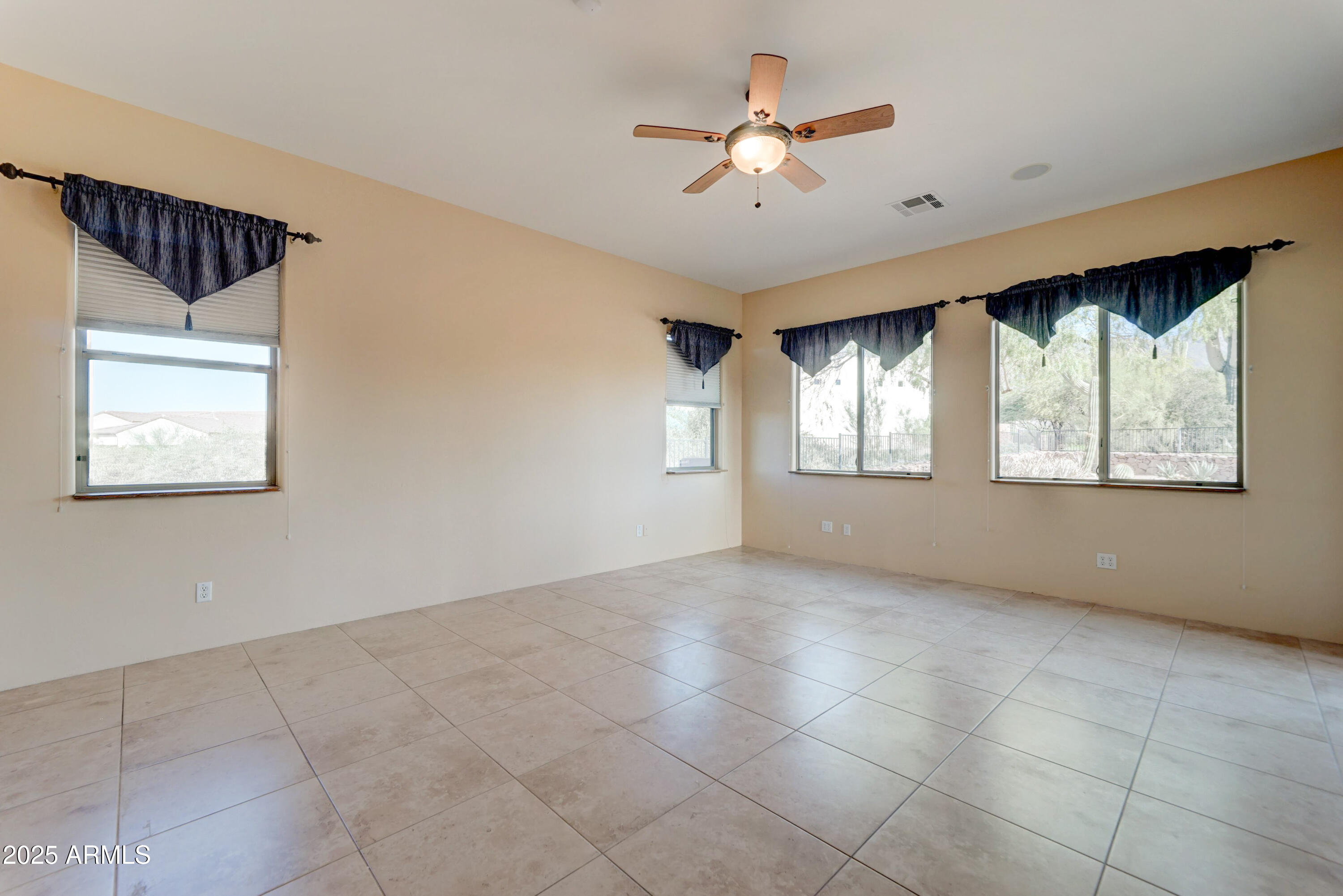 Gold Canyon, Arizona, 85119, United States, 3 Bedrooms Bedrooms, ,2 BathroomsBathrooms,Residential,For Sale,1992820