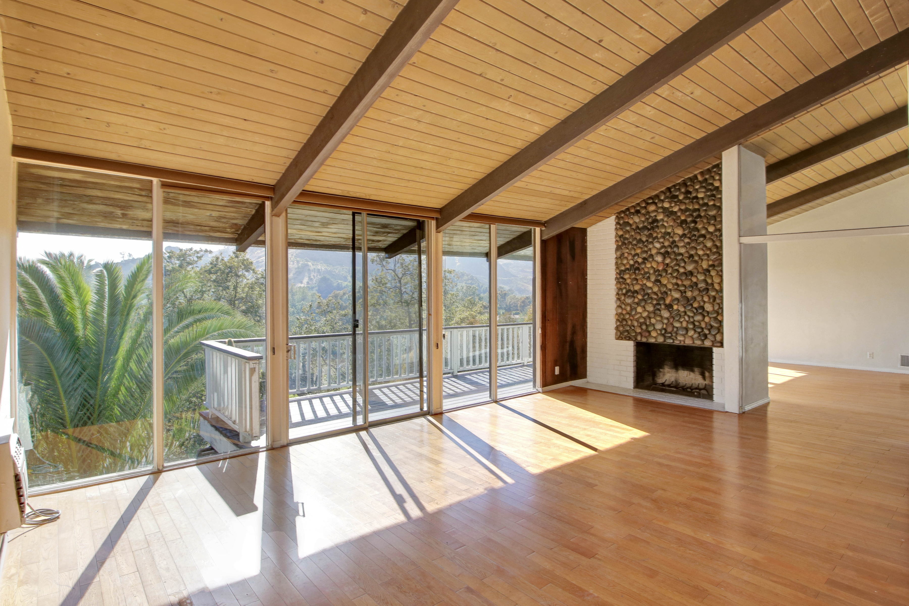  3557 Serra Road - 物件實景