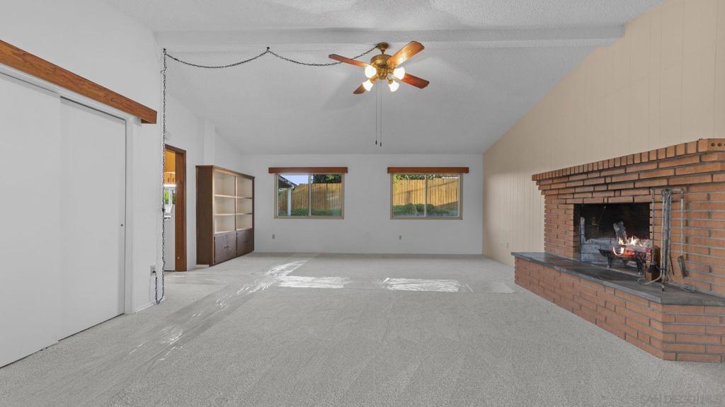 Vista, California, 92083, United States, 3 Bedrooms Bedrooms, ,2 BathroomsBathrooms,Residential,For Sale,2048591