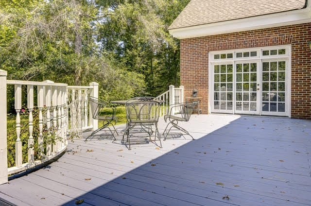 Vicksburg, Mississippi, 39183, United States, 4 Bedrooms Bedrooms, ,4 BathroomsBathrooms,Residential,For Sale,1919653