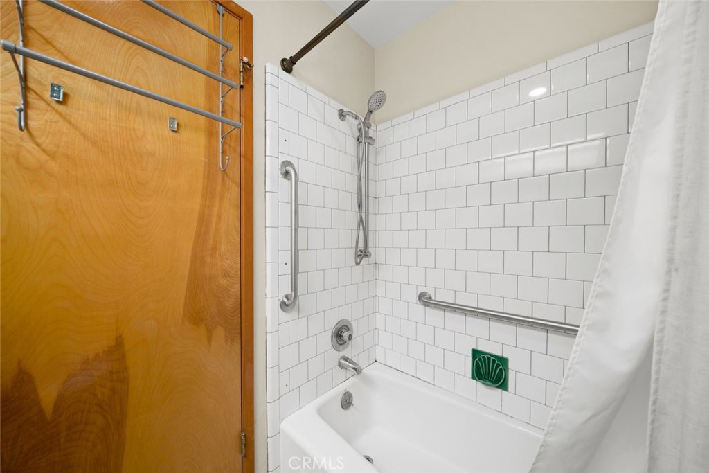 Cambria, California, 93428, United States, 3 Bedrooms Bedrooms, ,3 BathroomsBathrooms,Residential,For Sale,2002995