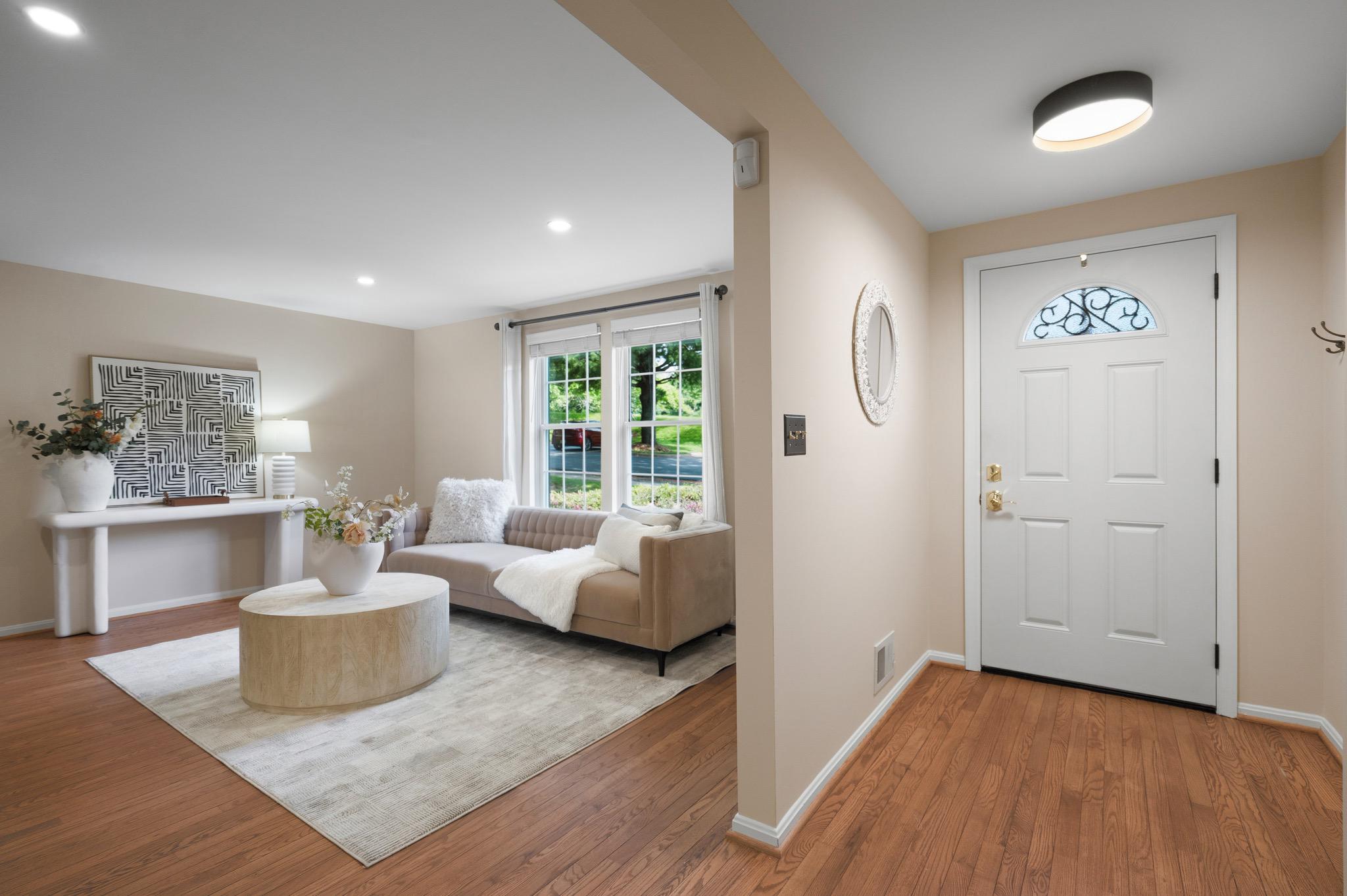  8943 Park Forest Drive, Springfield, VA, 22152 - 物件實景