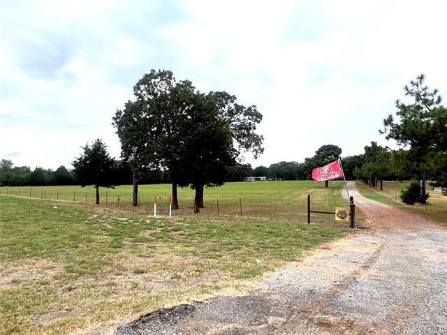 Kiowa, Oklahoma, 74553, United States, 3 Bedrooms Bedrooms, ,2 BathroomsBathrooms,Residential,For Sale,1924476