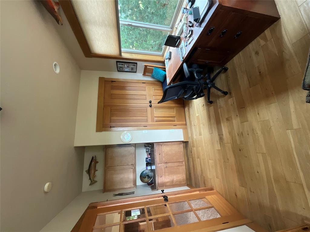 Polson, Montana, 59860, United States, 3 Bedrooms Bedrooms, ,1 BathroomBathrooms,Residential,For Sale,1974764