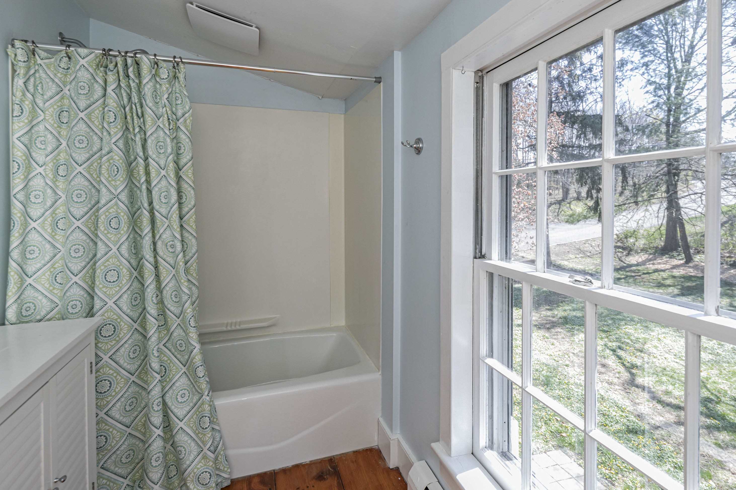  Pennington’s Moses Baldwin House Marries Period Details with Modern Updates - 物件實景