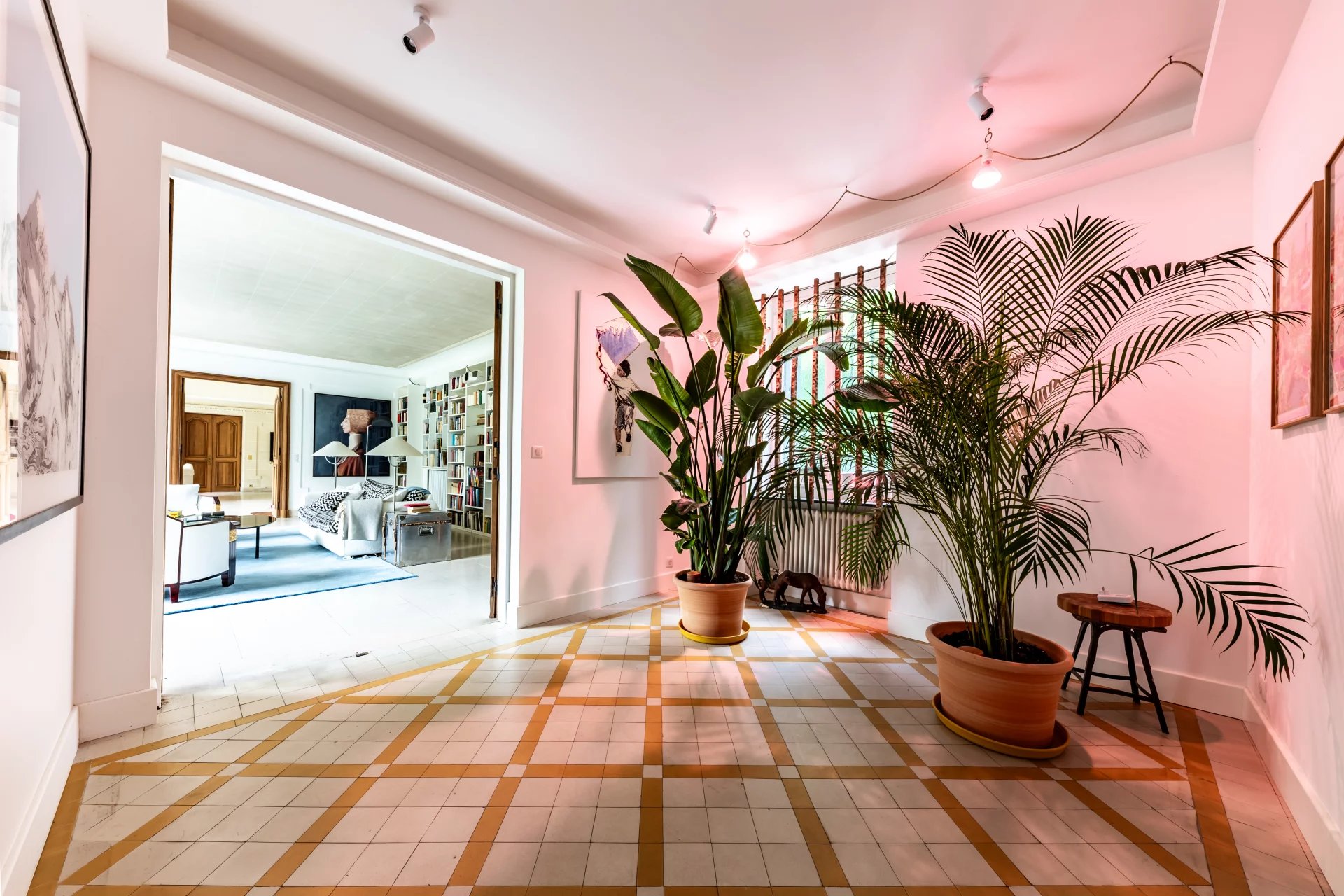 Marnes-la-Coquette, Île-de-France, 92430, FR, ,Residential,For Sale,1838413