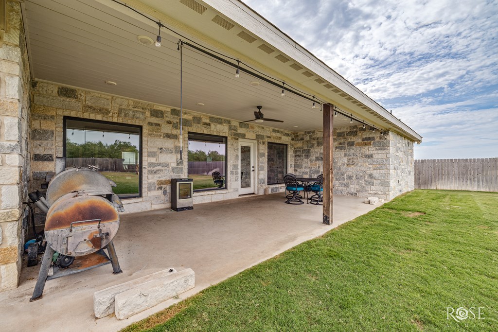 San Angelo, Texas, 76904, United States, 4 Bedrooms Bedrooms, ,3 BathroomsBathrooms,Residential,For Sale,1941771