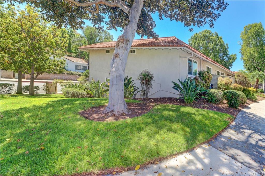 Laguna Woods, California, 92637, United States, 2 Bedrooms Bedrooms, ,1 BathroomBathrooms,Residential,For Sale,1943629