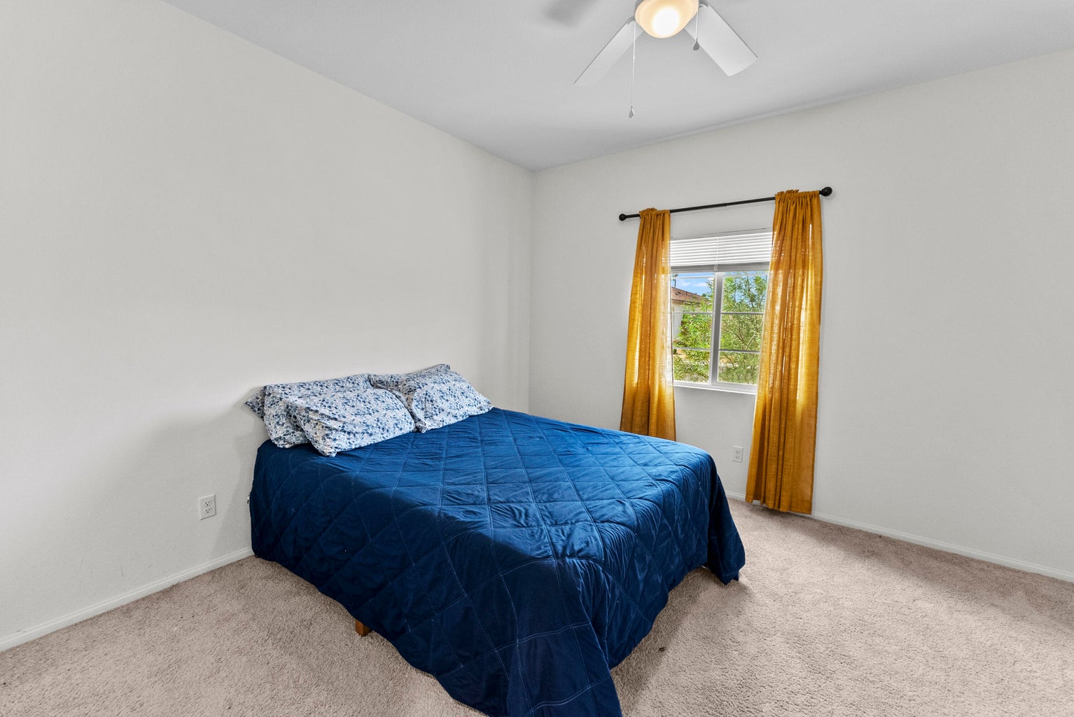 Indio, California, 92203, United States, 4 Bedrooms Bedrooms, ,3 BathroomsBathrooms,Residential,For Sale,1990401