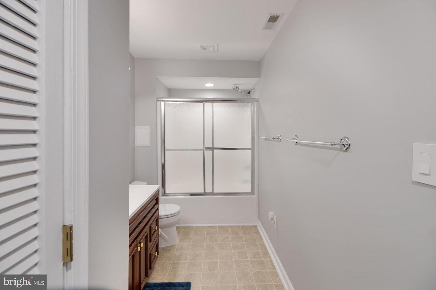 ST LEONARD, Maryland, 20685, United States, 6 Bedrooms Bedrooms, ,4 BathroomsBathrooms,Residential,For Sale,1794955