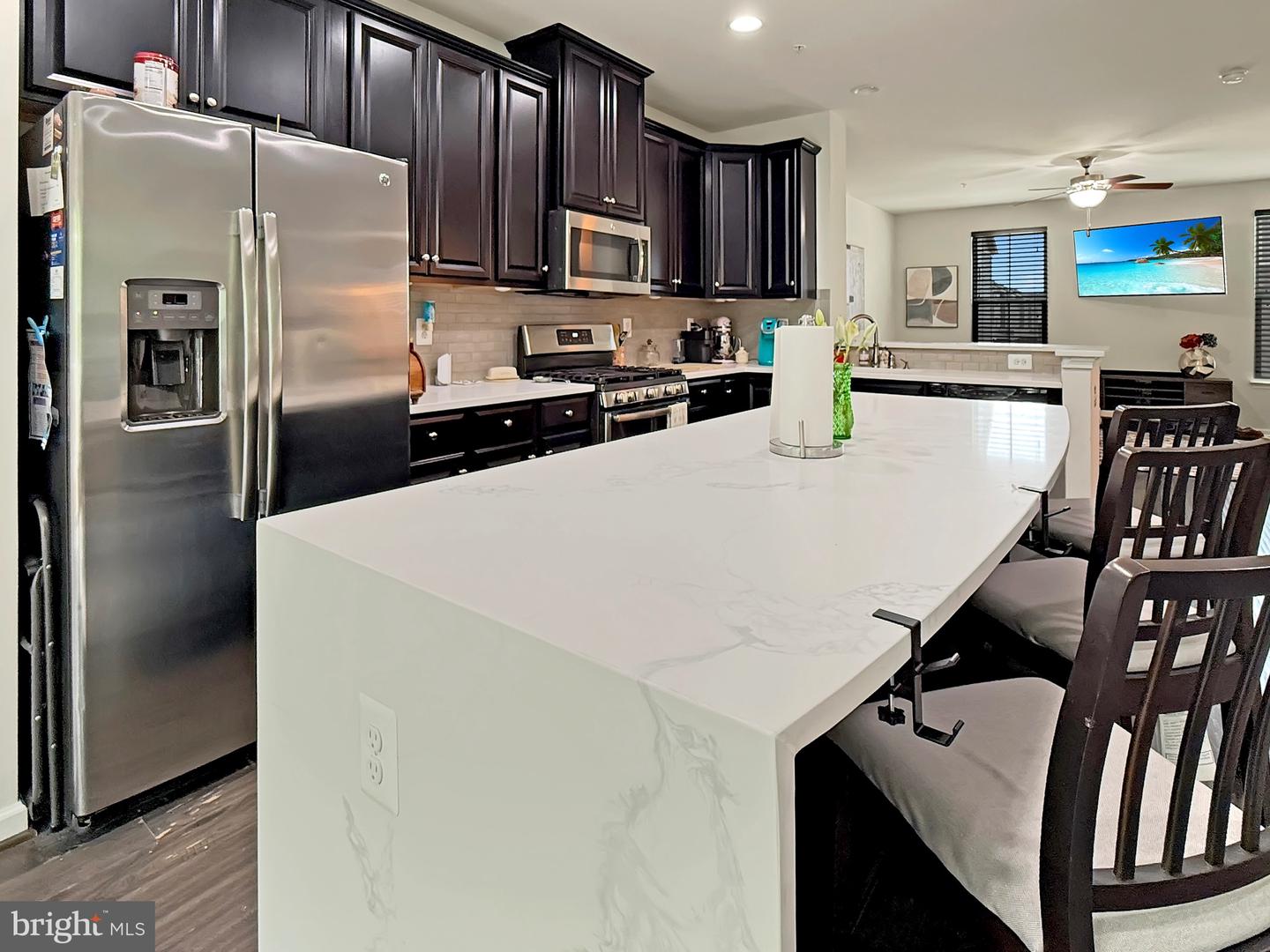 Glen Burnie, Maryland, 21060, United States, 3 Bedrooms Bedrooms, ,3 BathroomsBathrooms,Residential,For Sale,1918197