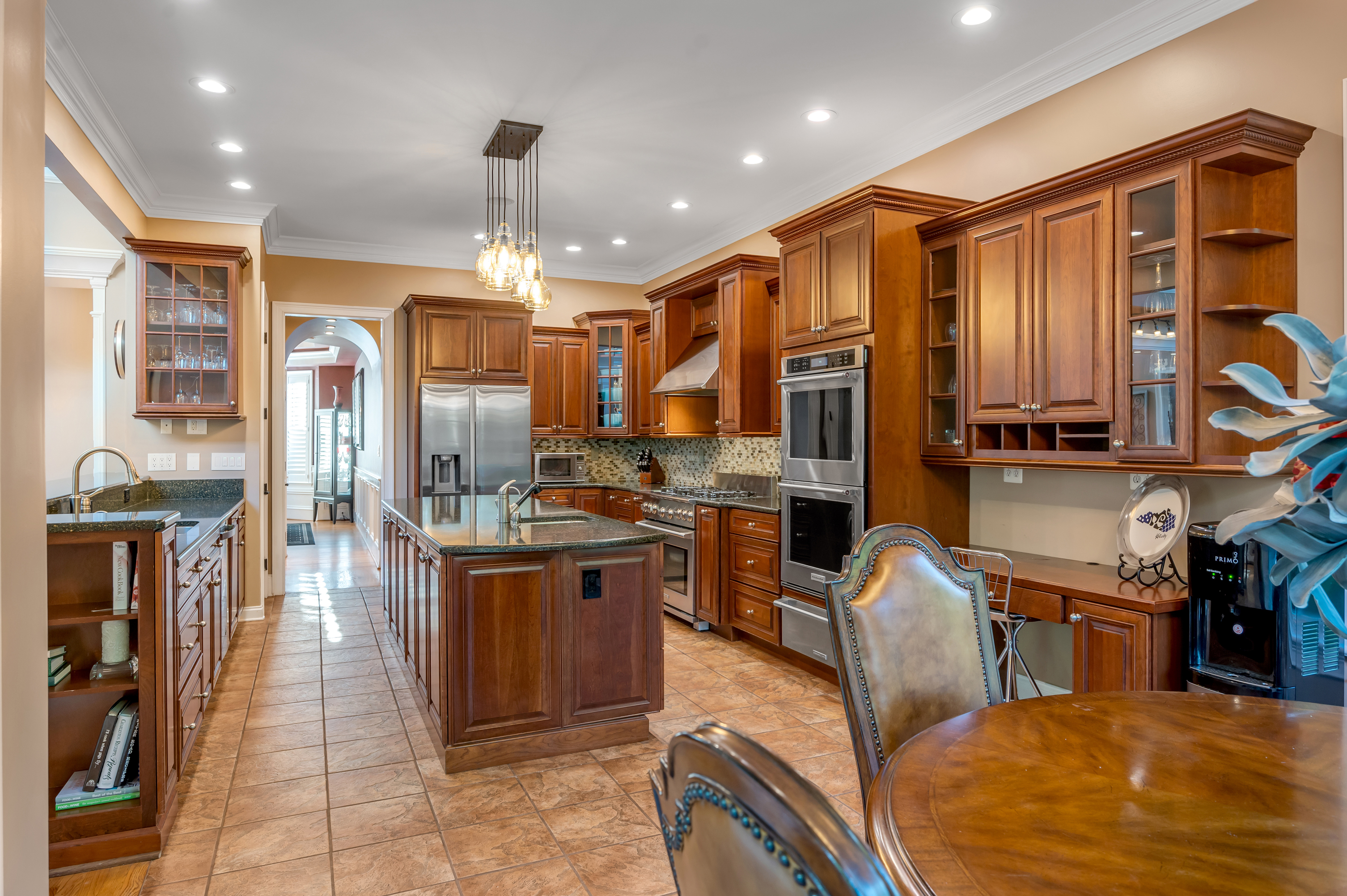  315 Whispering Brook Drive - 物件實景