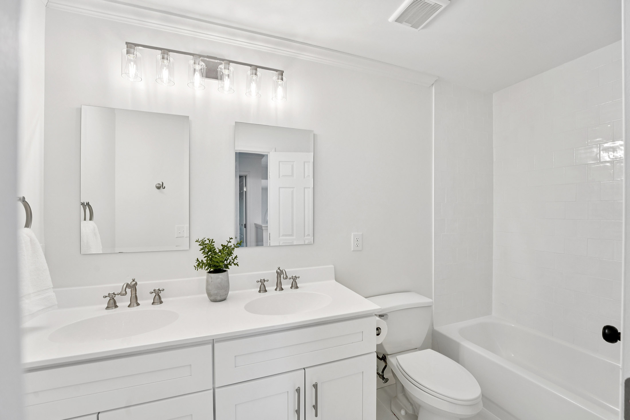  Beautifully Renovated Home in Olde Vinings Mill Neighborhood - 物件實景