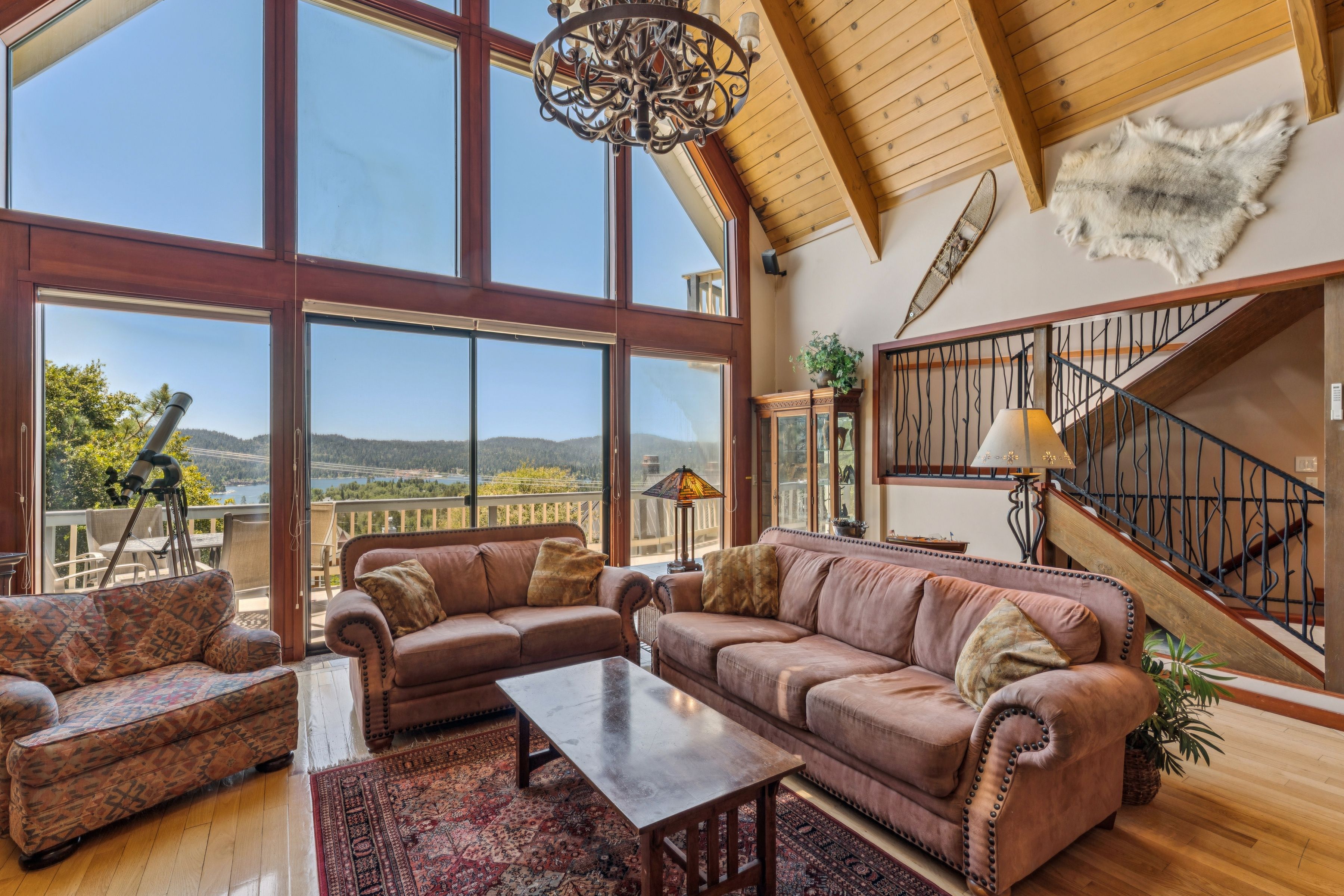  1369 Yellowstone Drive, Lake Arrowhead, CA 92352 - 物件實景