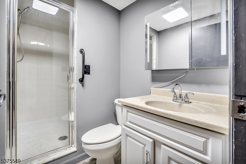 Nutley Twp., New Jersey, 07110, United States, 5 Bedrooms Bedrooms, ,4 BathroomsBathrooms,Residential,For Sale,1906796