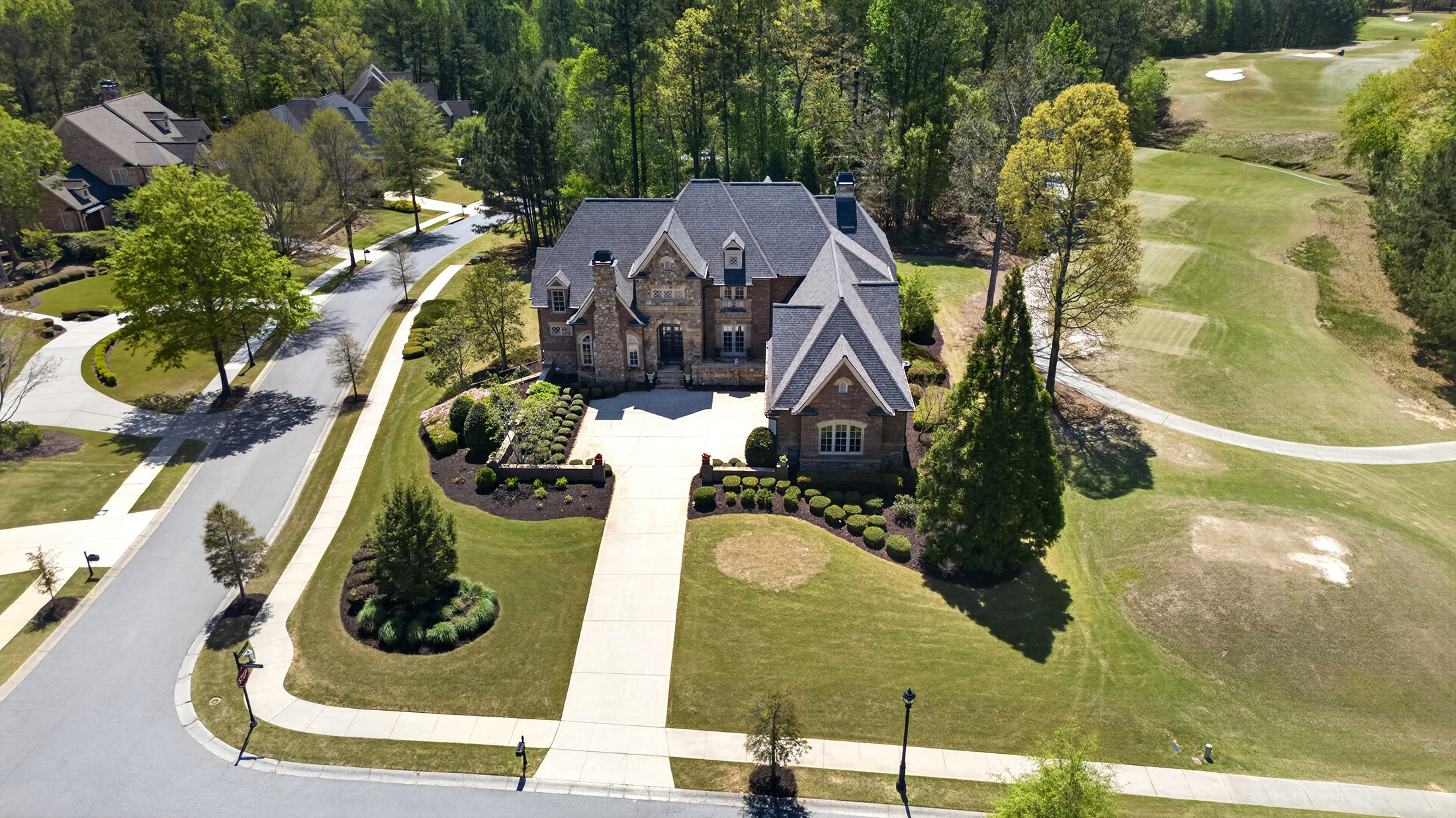  Luxury French Estate with Sweeping Golf Course Views - 物件實景