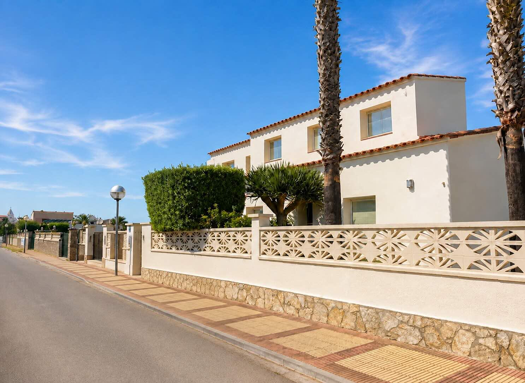  Contemporary villa with a 24-meter mooring in Santa Margarida, Roses - 物件實景