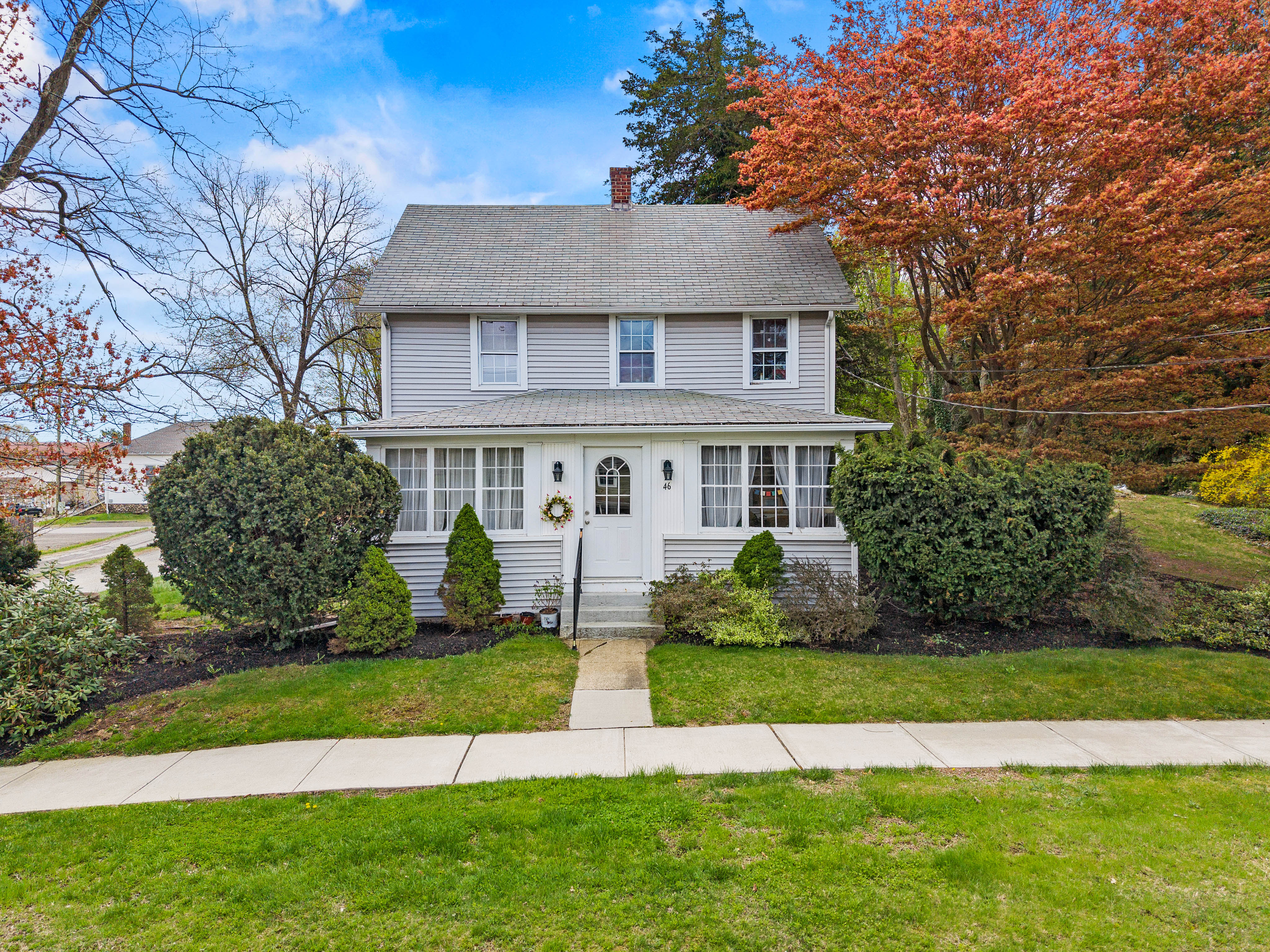  Cozy Sale Listing in Essex, CT - 物件實景