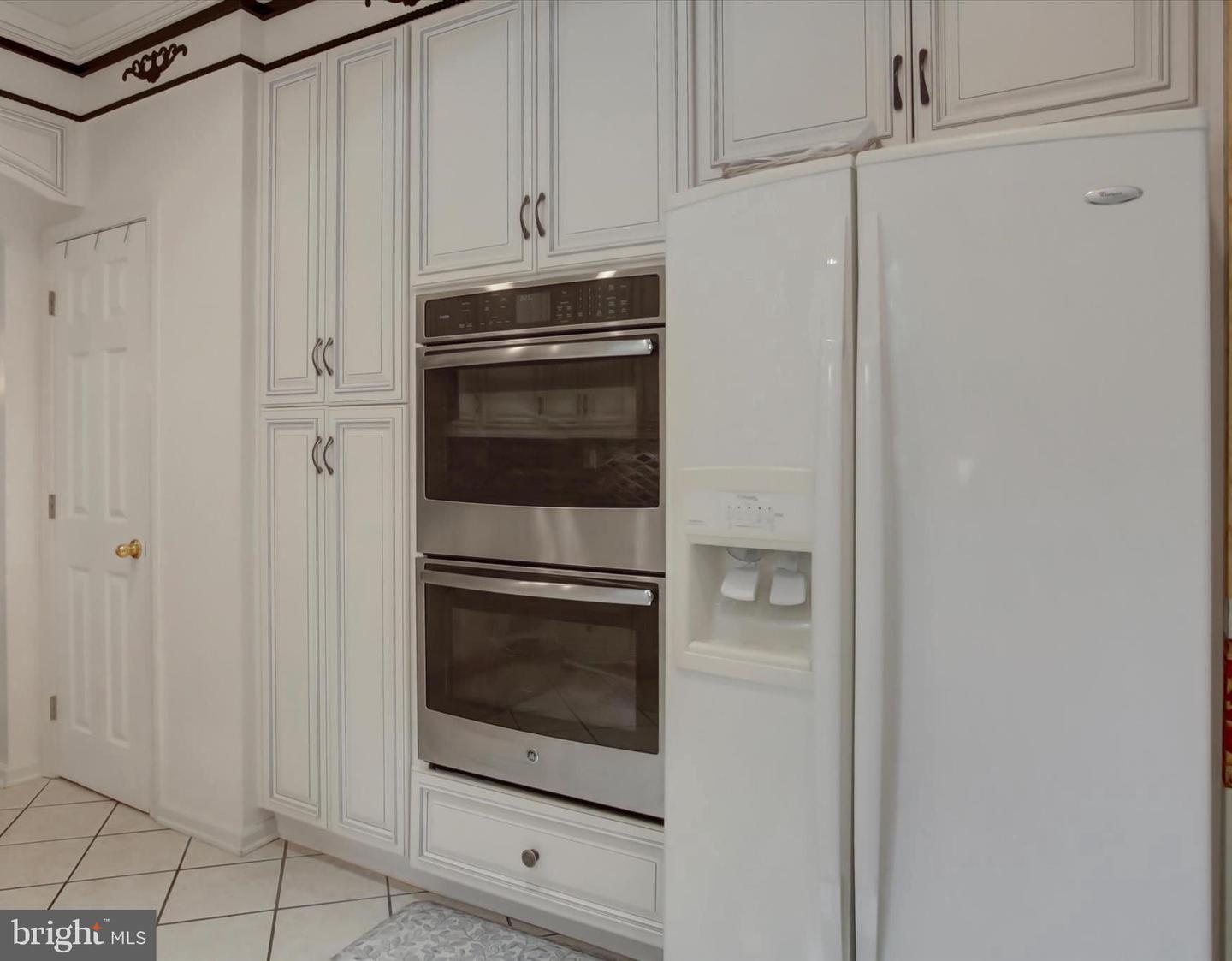 Chambersburg, Pennsylvania, 17202, United States, 5 Bedrooms Bedrooms, ,6 BathroomsBathrooms,Residential,For Sale,1989609