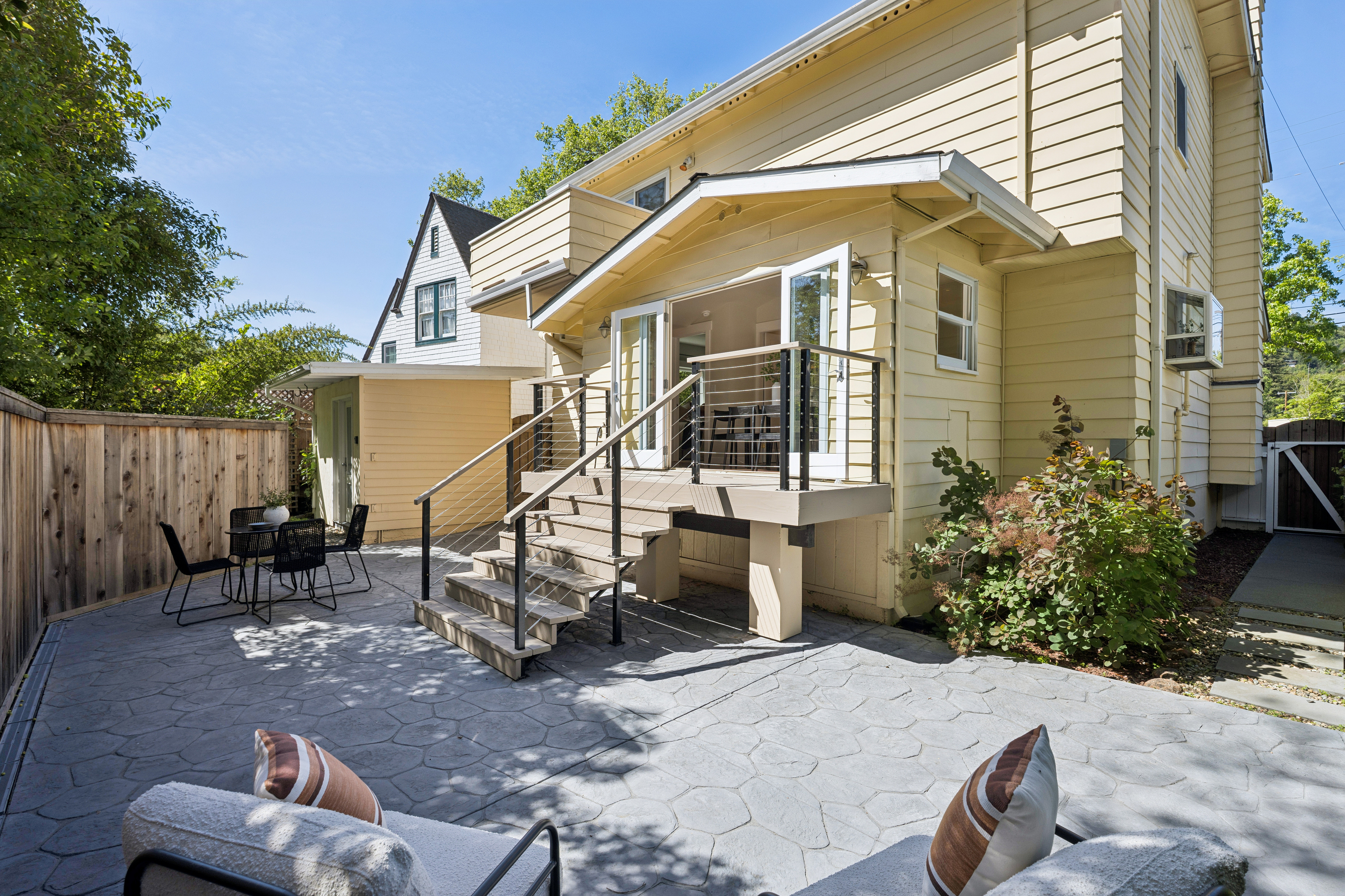  White Picket Fence Charming in the Desirable Flats of San Anselmo - 物件實景