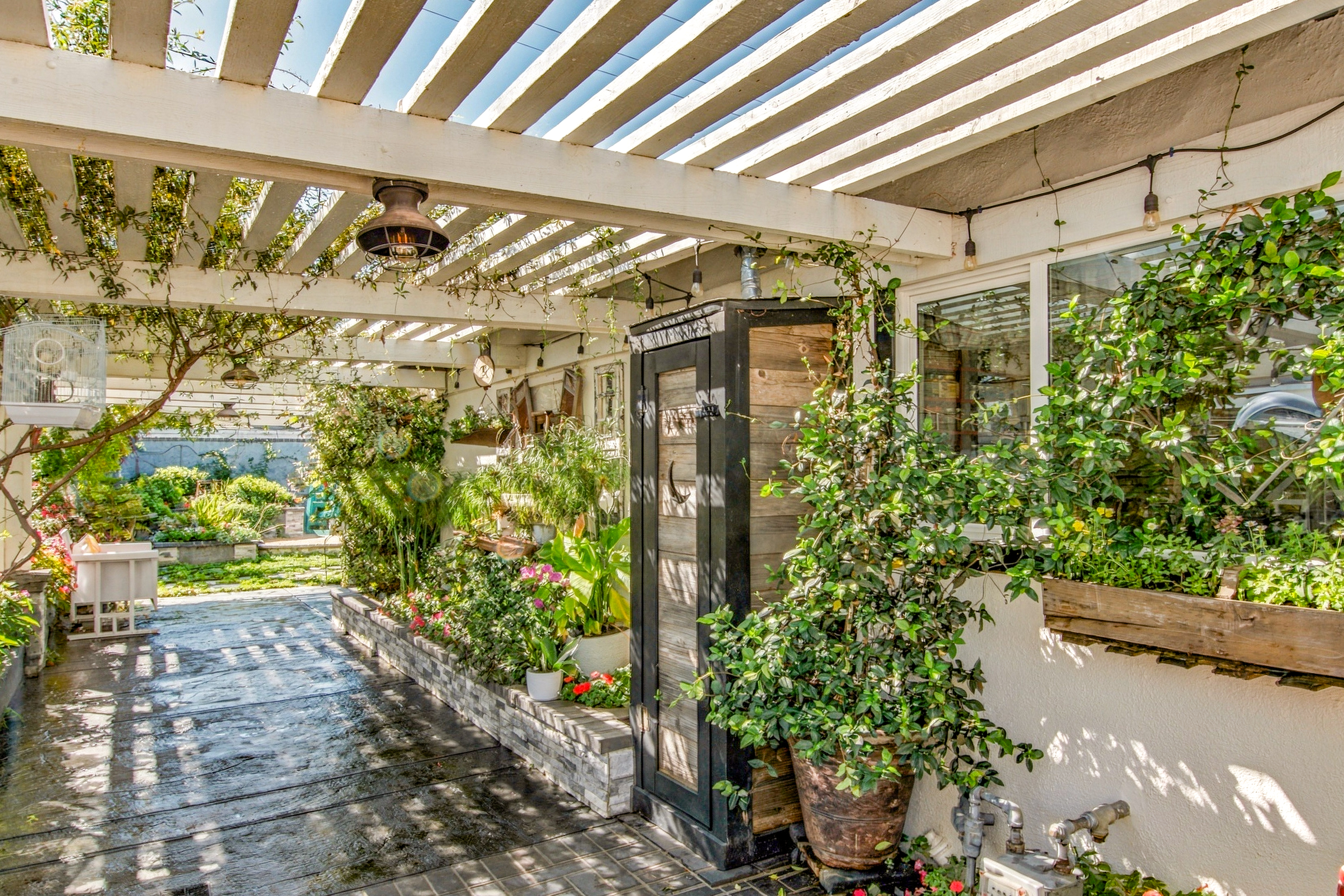  8172 Kiner Drive, Huntington Beach, CA 92646 - 物件實景