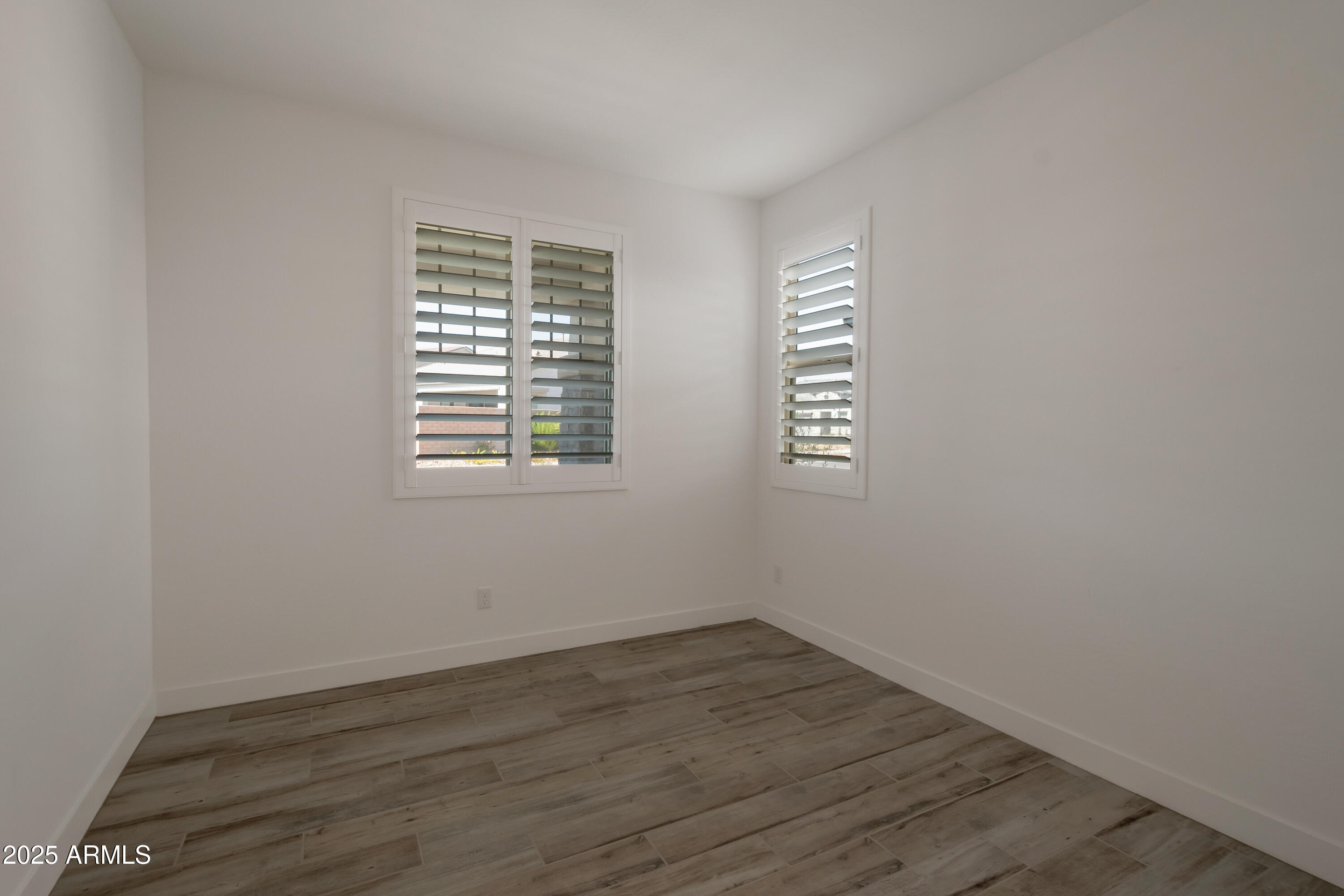 Mesa, Arizona, 85215, United States, 5 Bedrooms Bedrooms, ,Residential,For Sale,1942270