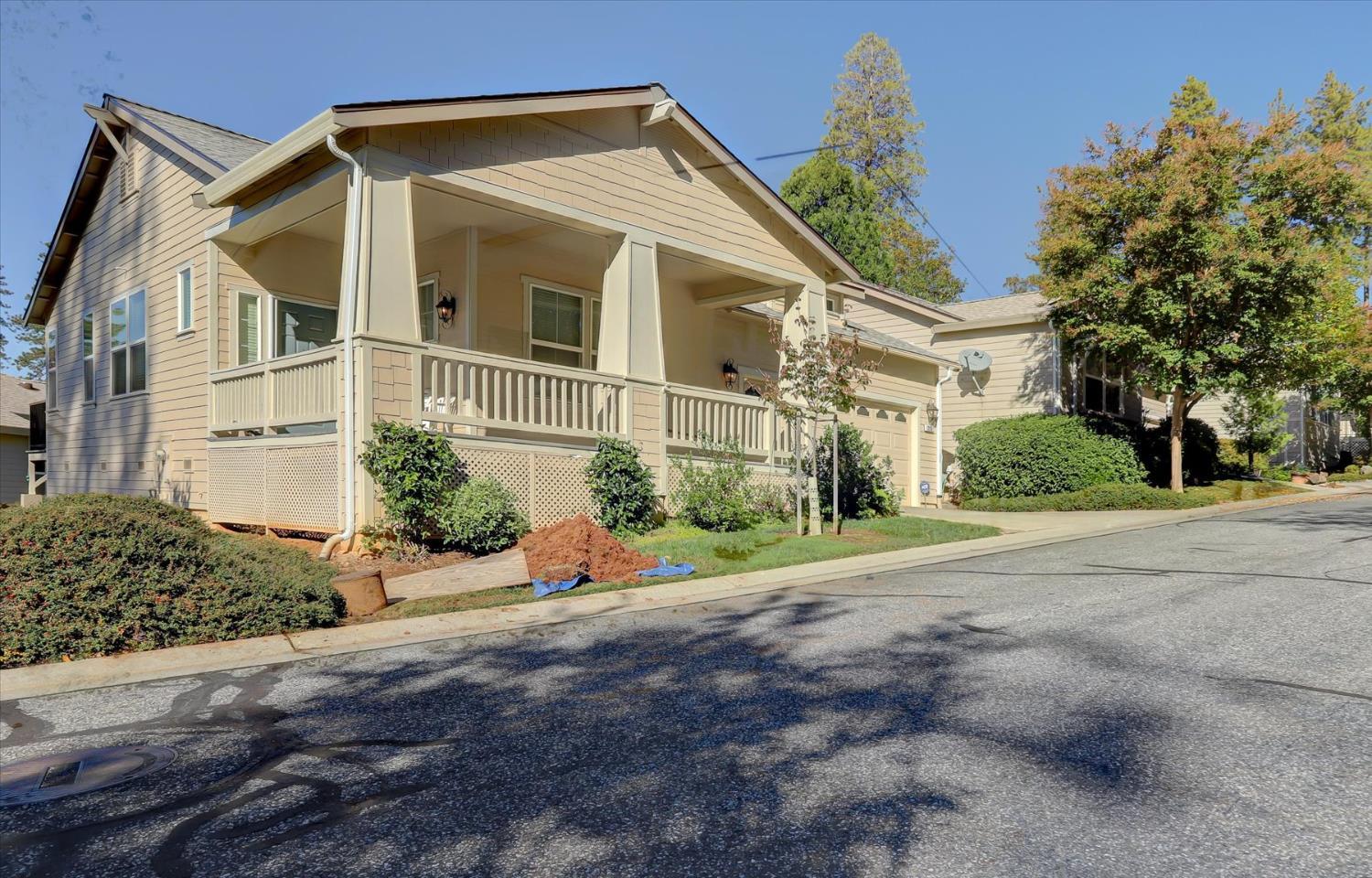 Grass Valley, California, 95945, United States, 2 Bedrooms Bedrooms, ,2 BathroomsBathrooms,Residential,For Sale,1967718