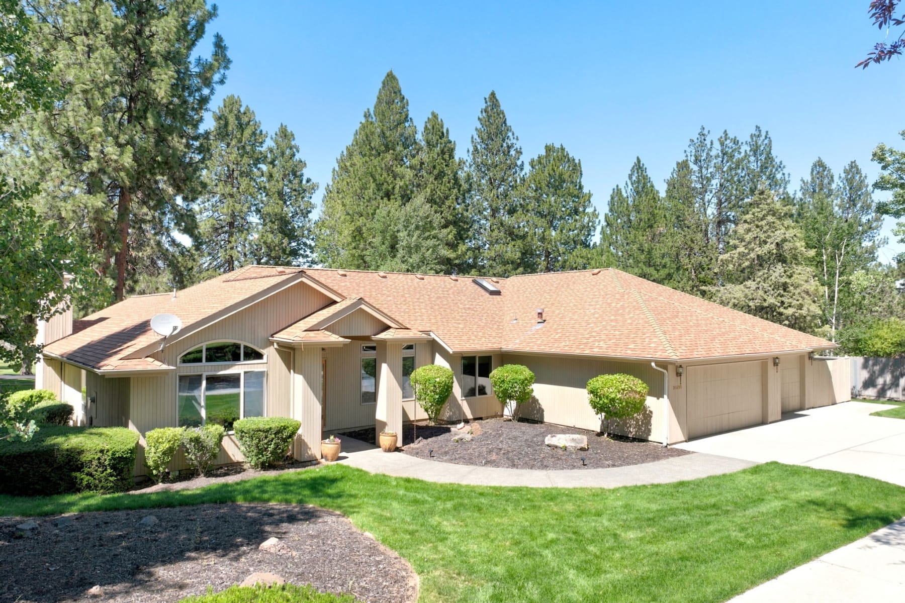  20490 Timberline Court Bend, OR 97702 - 物件實景
