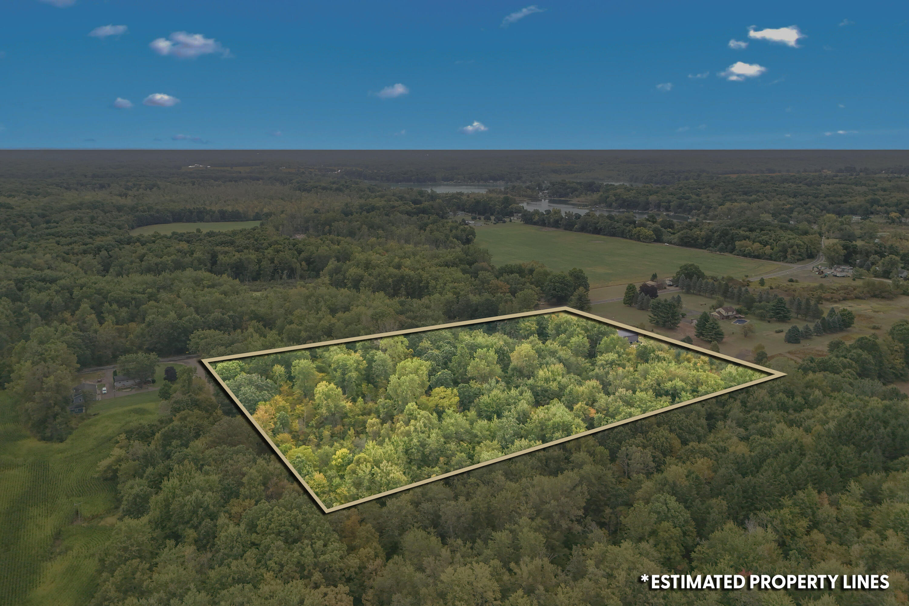 Quincy, Michigan, 49082, United States, 2 Bedrooms Bedrooms, ,3 BathroomsBathrooms,Residential,For Sale,1979767