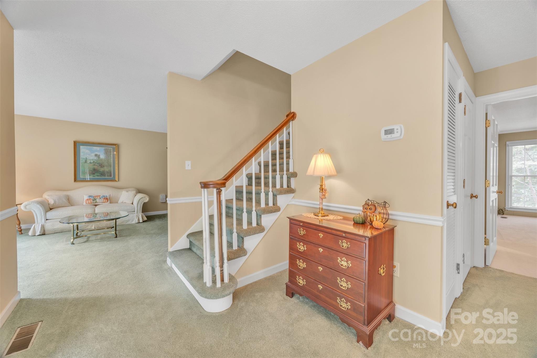 Hickory, North Carolina, 28601, United States, 5 Bedrooms Bedrooms, ,5 BathroomsBathrooms,Residential,For Sale,1941000
