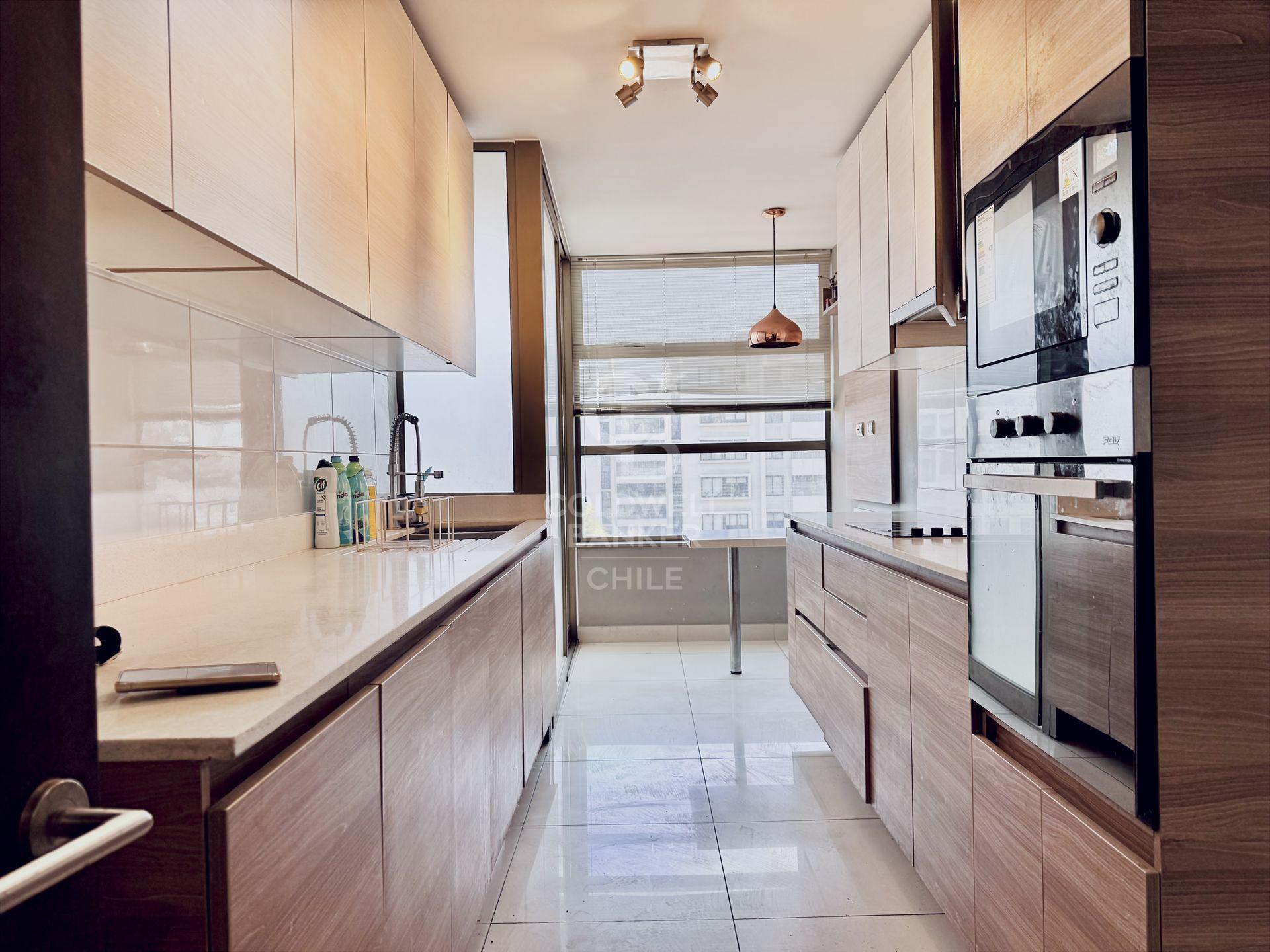 Las Condes, Chile, 4 Bedrooms Bedrooms, ,3 BathroomsBathrooms,Residential,For Sale,1859917