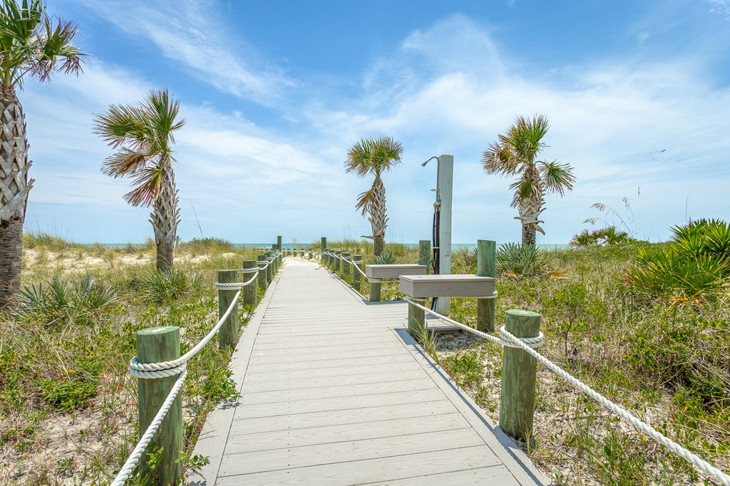 Saint George Island, Florida, 32328, United States, 5 Bedrooms Bedrooms, ,6 BathroomsBathrooms,Residential,For Sale,1976248