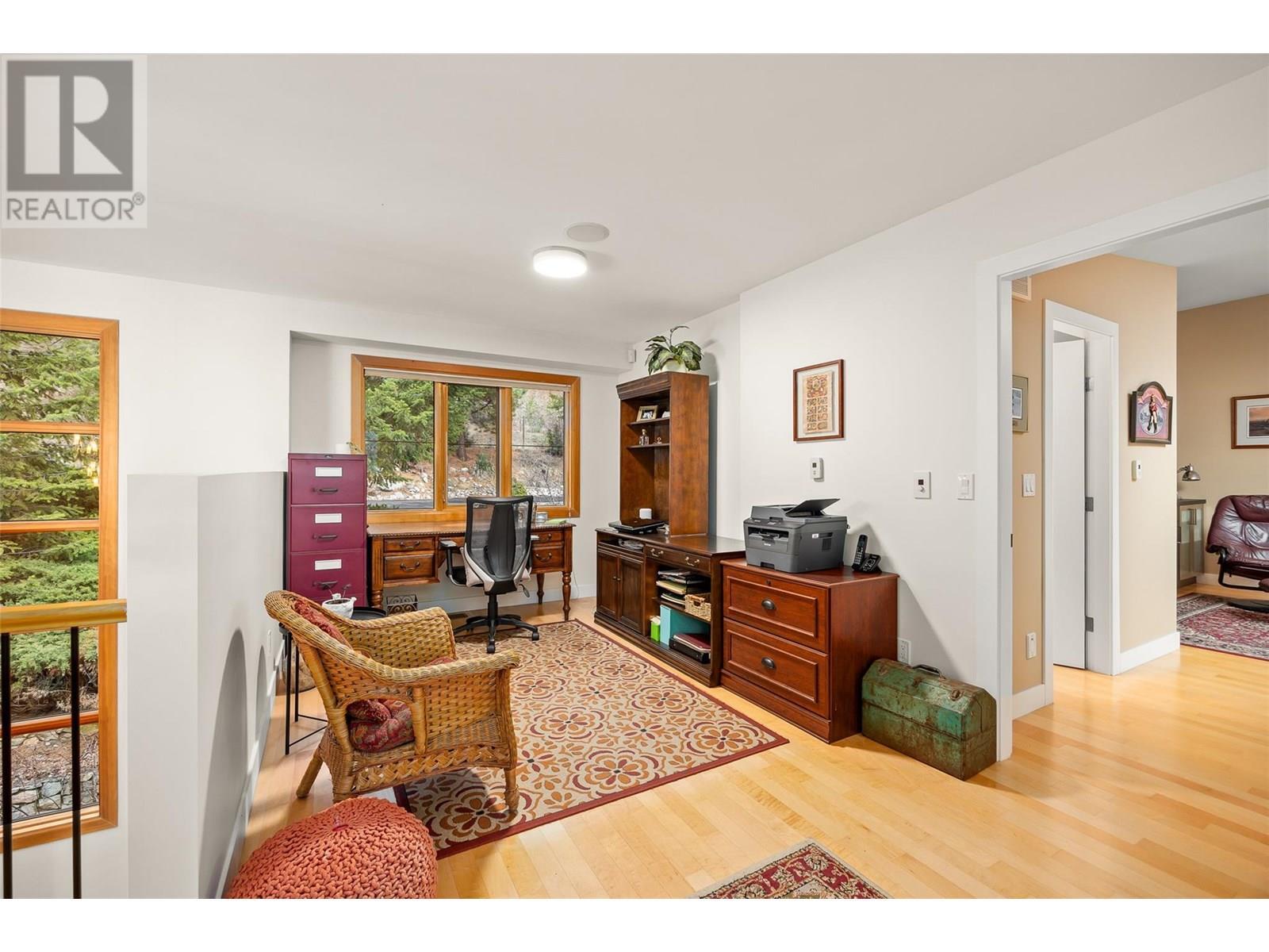 LAKE COUNTRY, British Columbia, V4V 1B3, CA, 5 Bedrooms Bedrooms, ,4 BathroomsBathrooms,Residential,For Sale,1883697