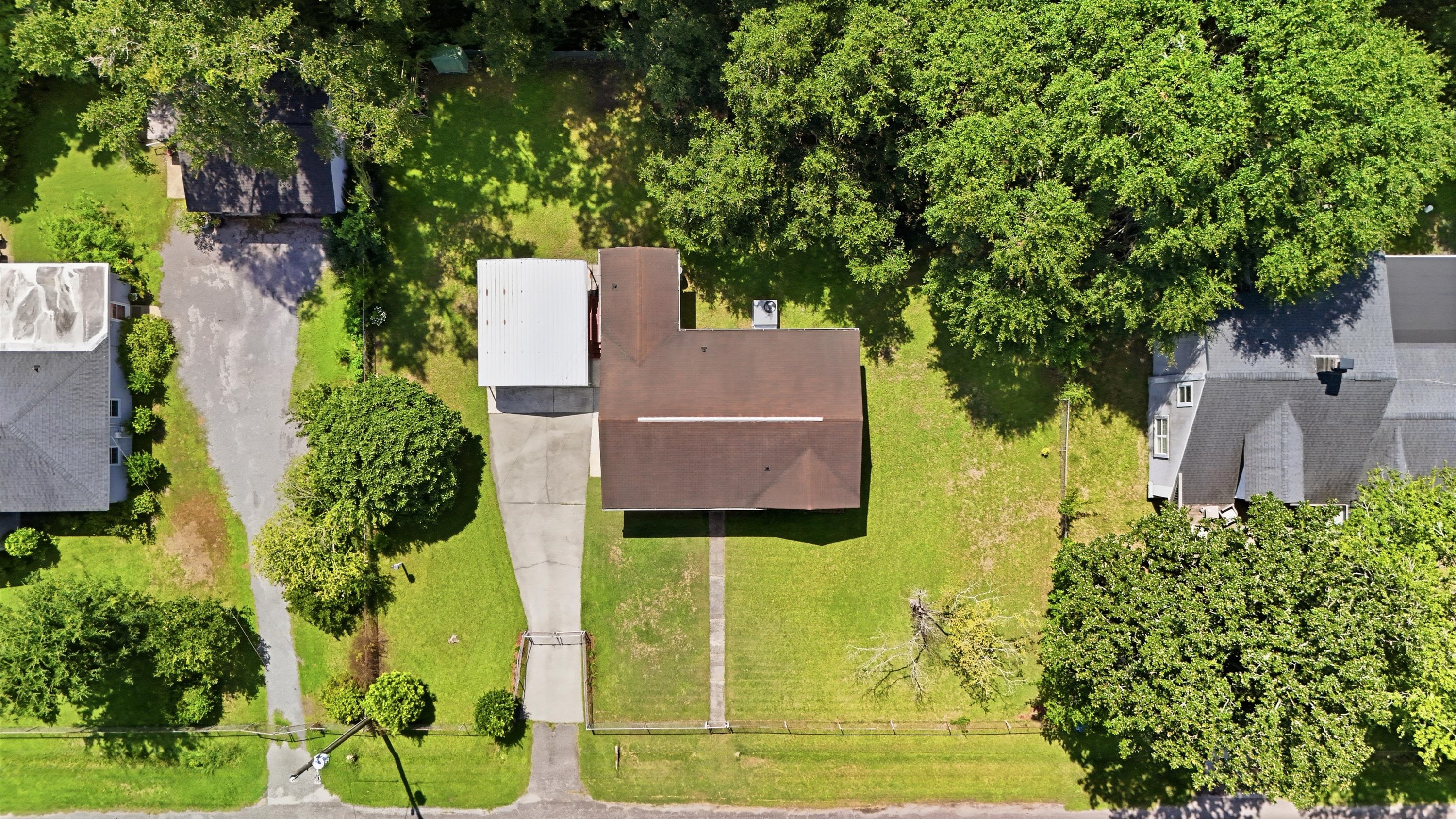  3455 Cynthia Drive - 物件實景