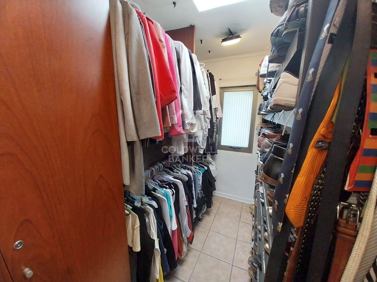 La Reina, Chile, 5 Bedrooms Bedrooms, ,4 BathroomsBathrooms,Residential,For Sale,1728791