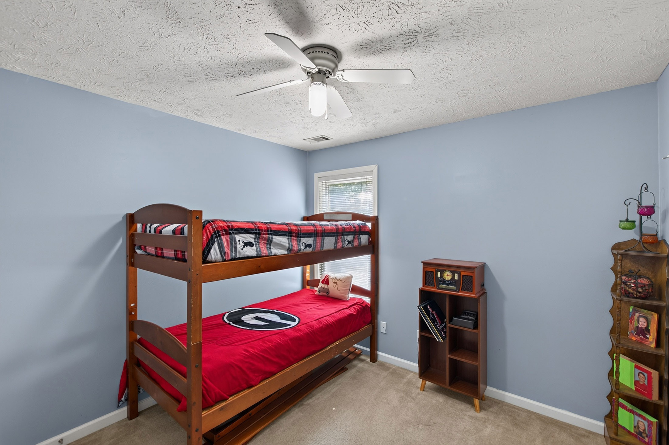 Charming Home on an Expansive 2.8+/- Acre Corner Lot - 物件實景