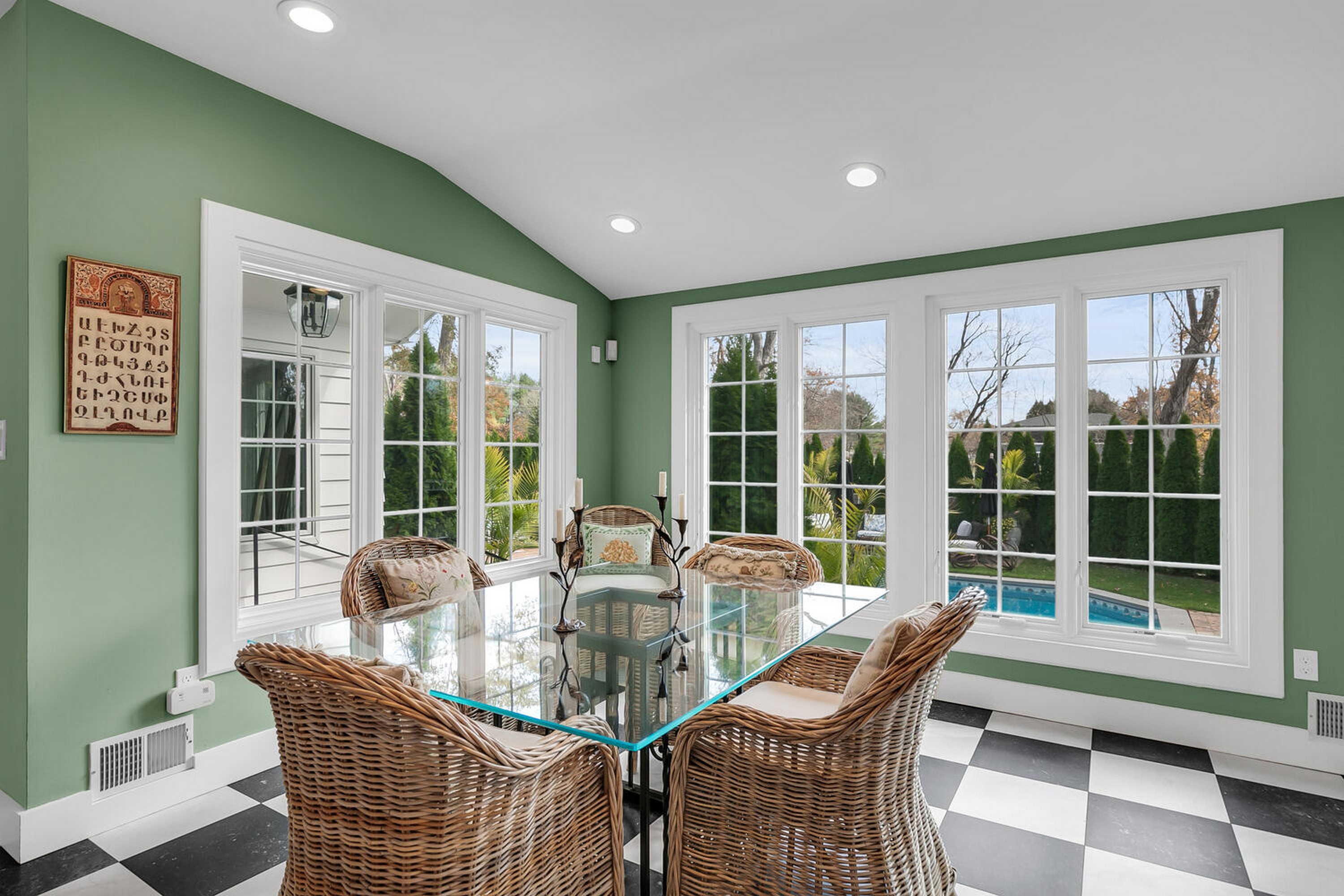  16 Mulberry Lane - 物件實景