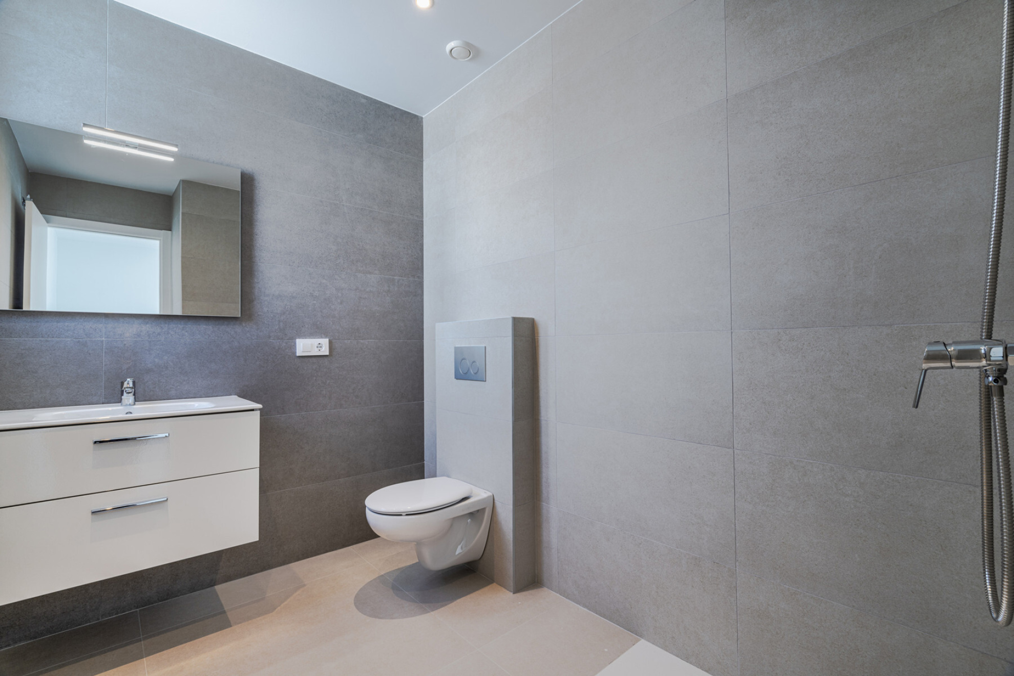  New minimalist building in Requesens - Empuriabrava - 物件實景