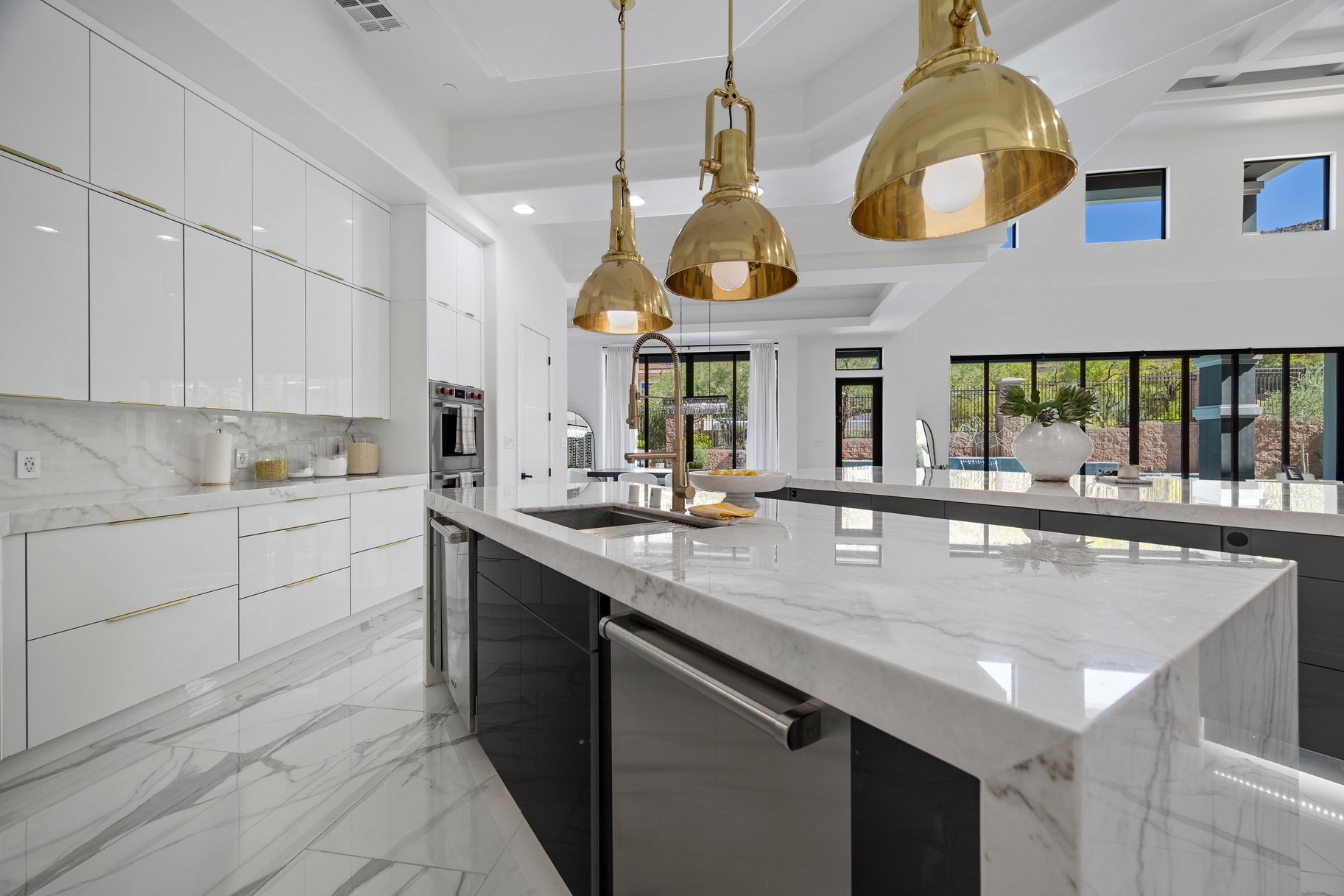  Elevated Custom Living in MacDonald Highlands with Views - 物件實景