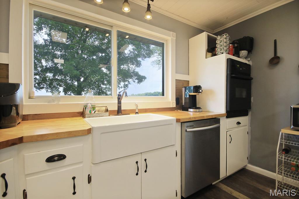 Lebanon, Missouri, 65536, United States, 3 Bedrooms Bedrooms, ,2 BathroomsBathrooms,Residential,For Sale,1982257