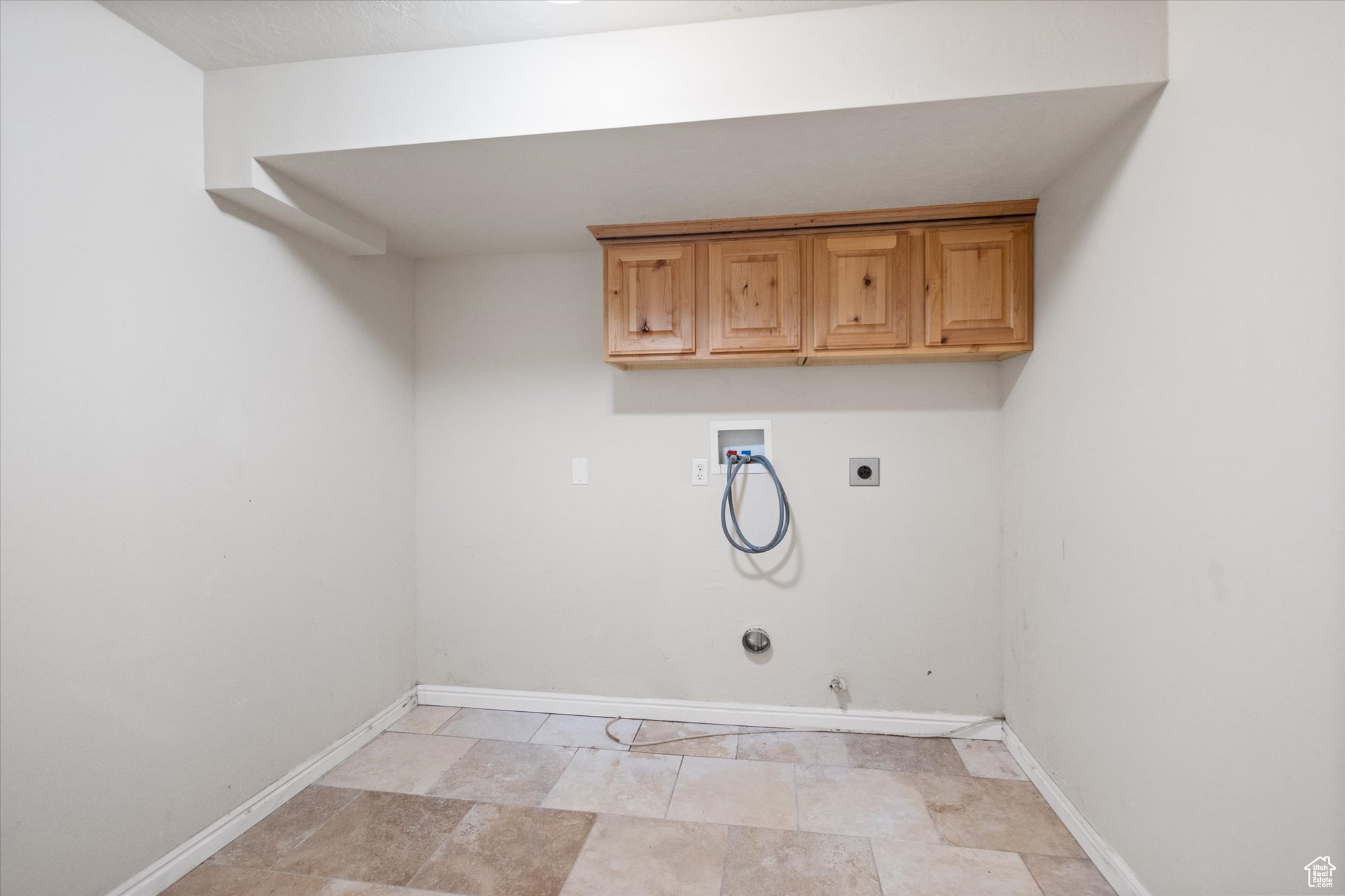 Sandy, Utah, 84093, United States, 7 Bedrooms Bedrooms, ,Residential,For Sale,1974331